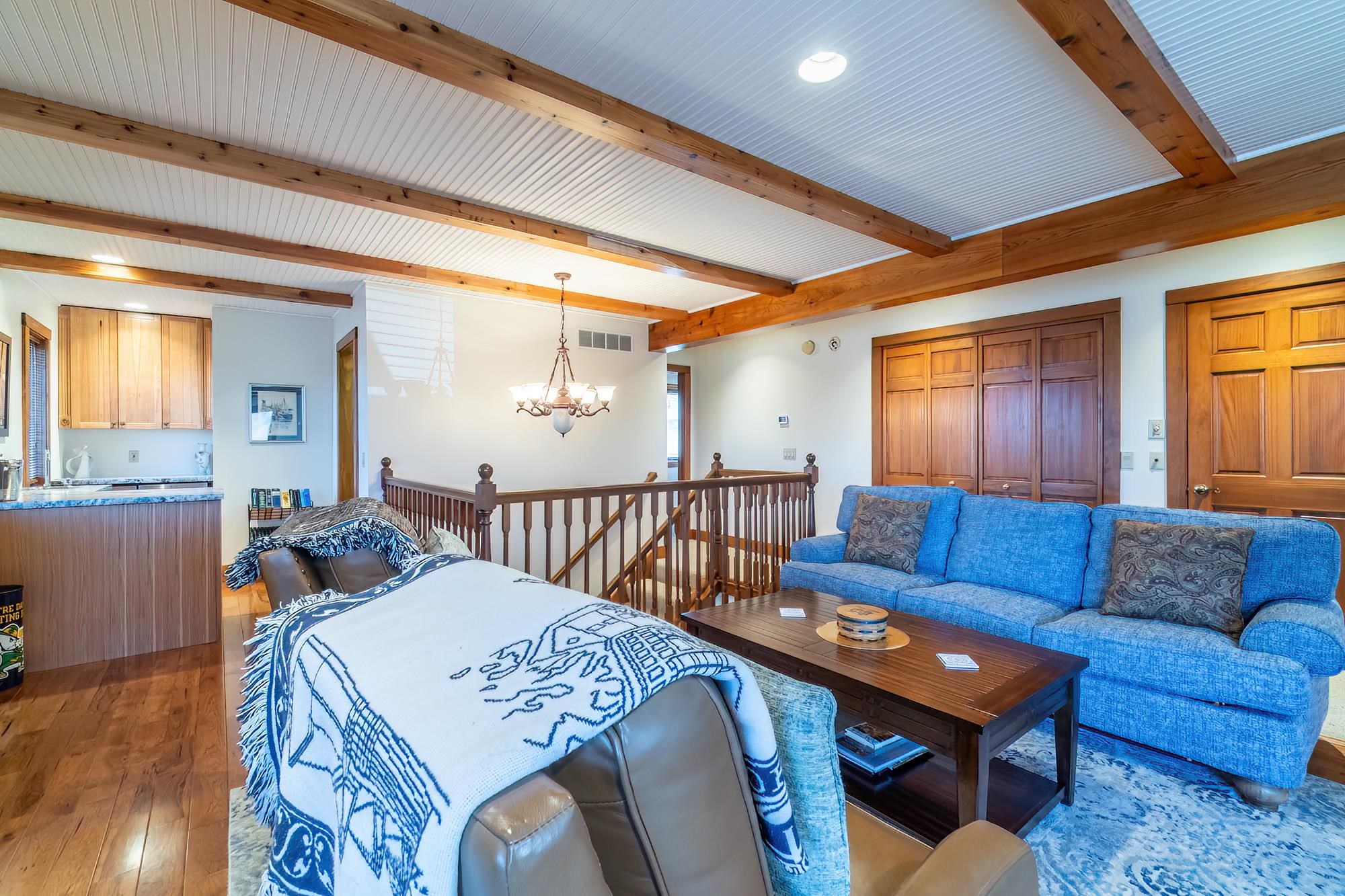 240 lane 852 Snow Lake