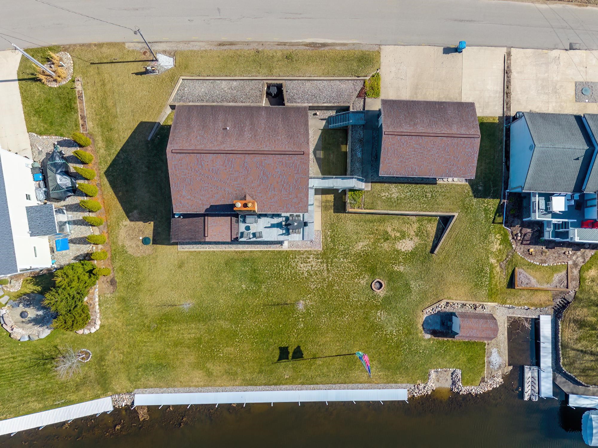 240 lane 852 Snow Lake