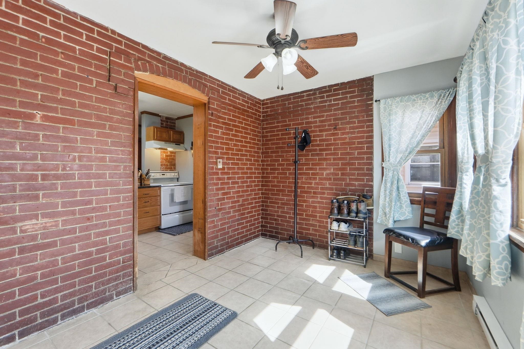 205 N Coffin Street