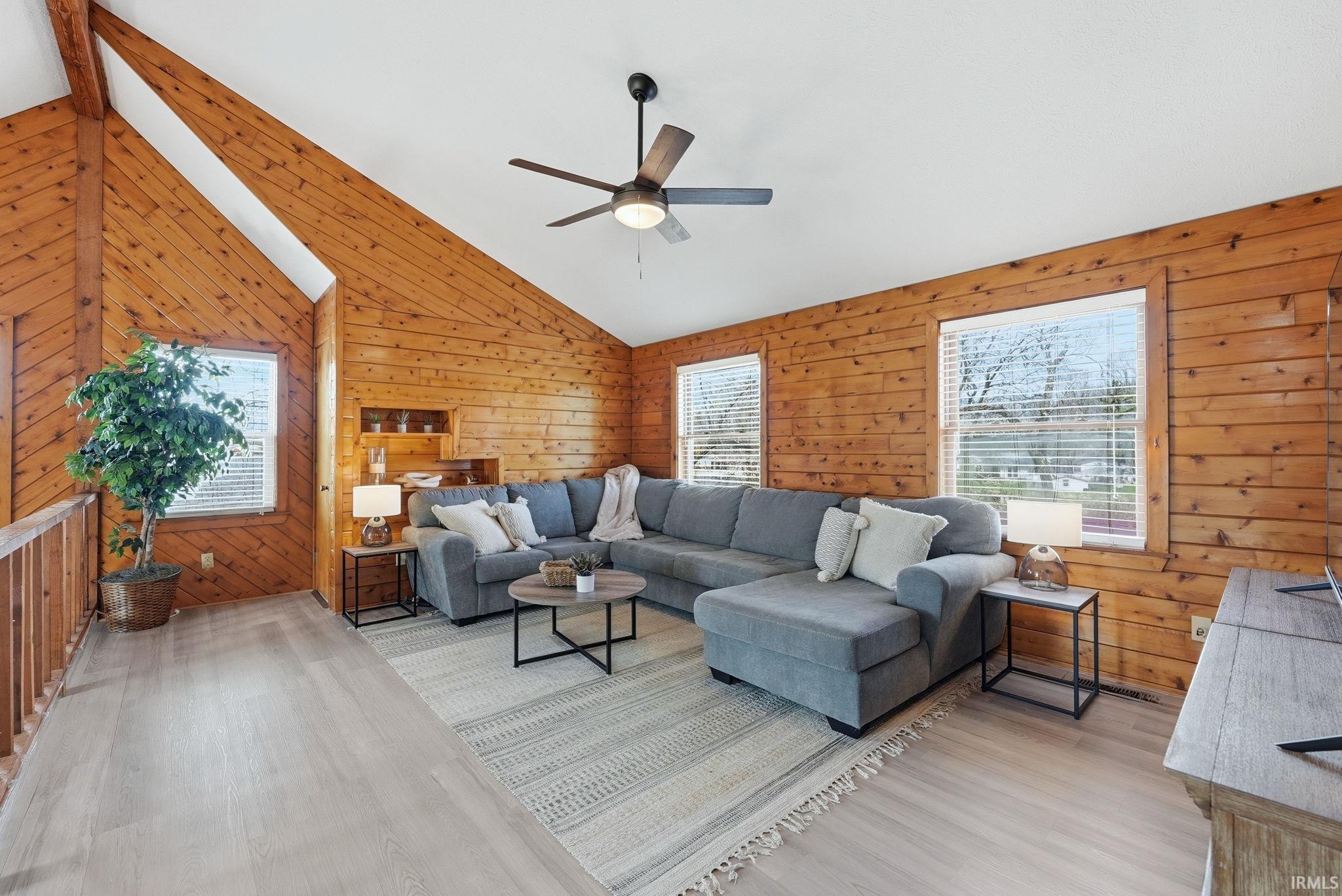 1145 Lakeshore Drive