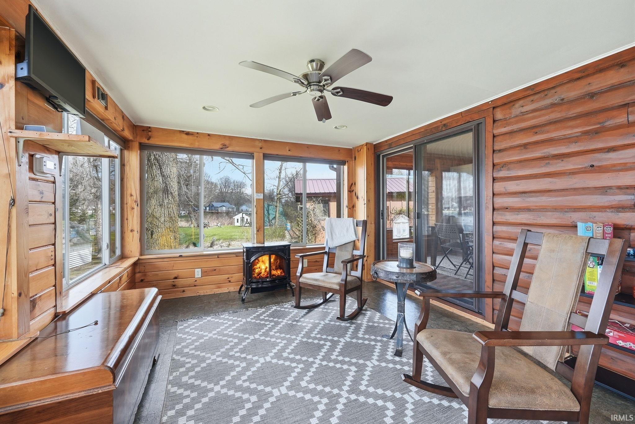 1145 Lakeshore Drive
