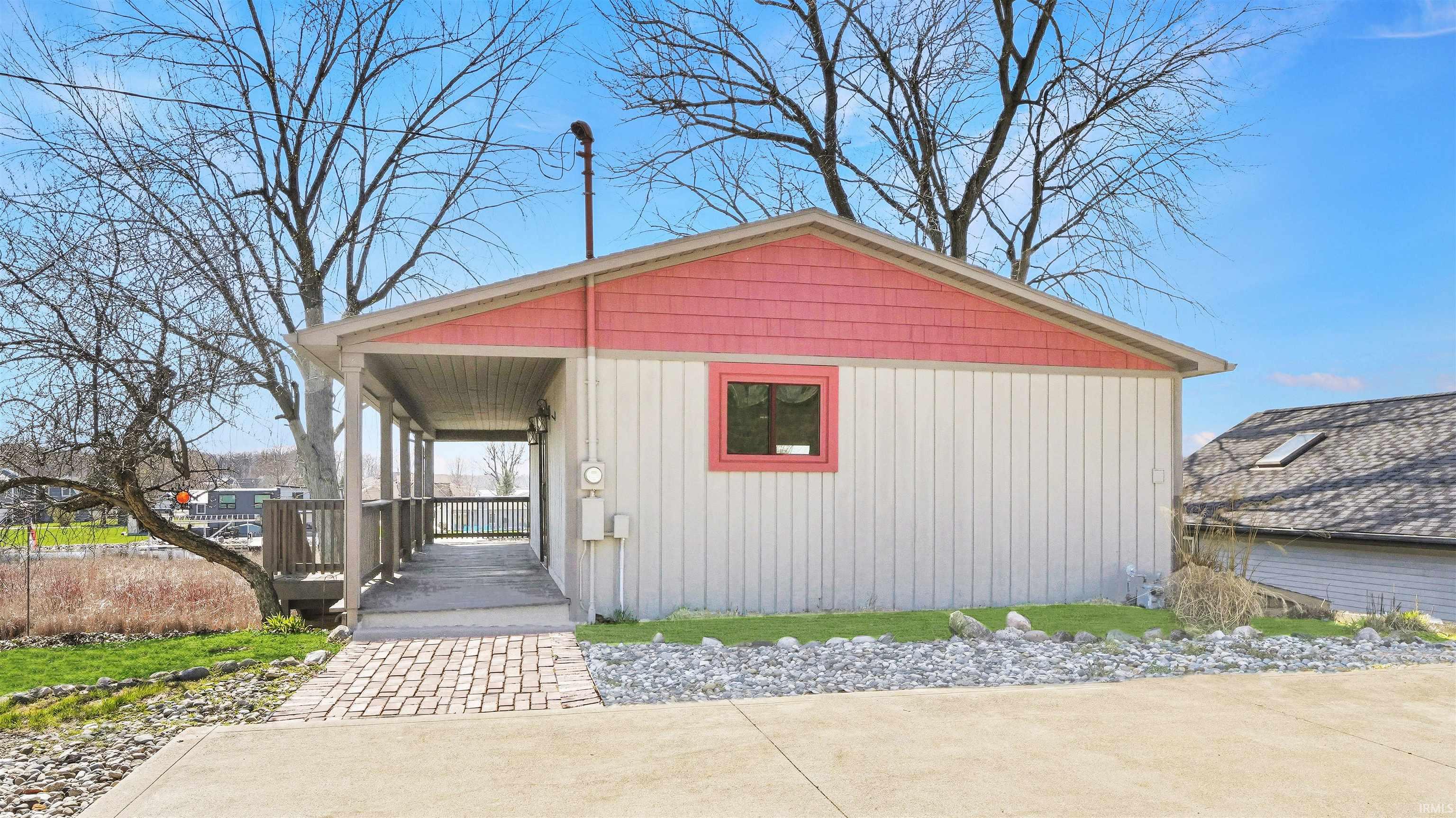 320 Lane 852 Snow Lake