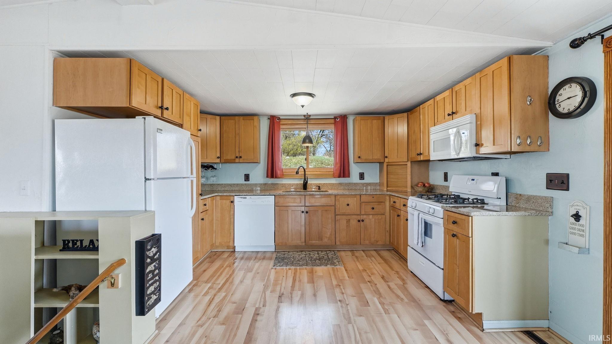 320 Lane 852 Snow Lake