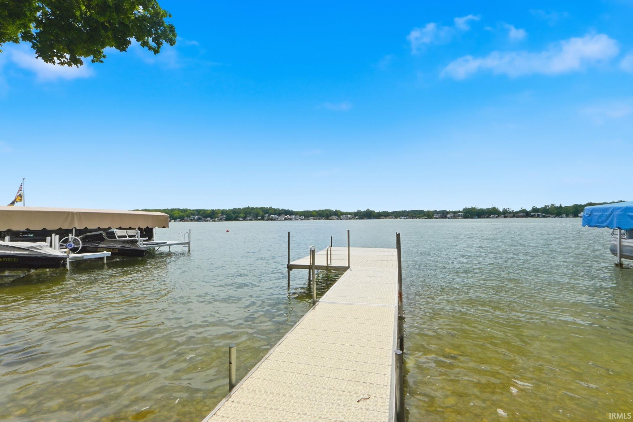900 Ln 105 Lake James
