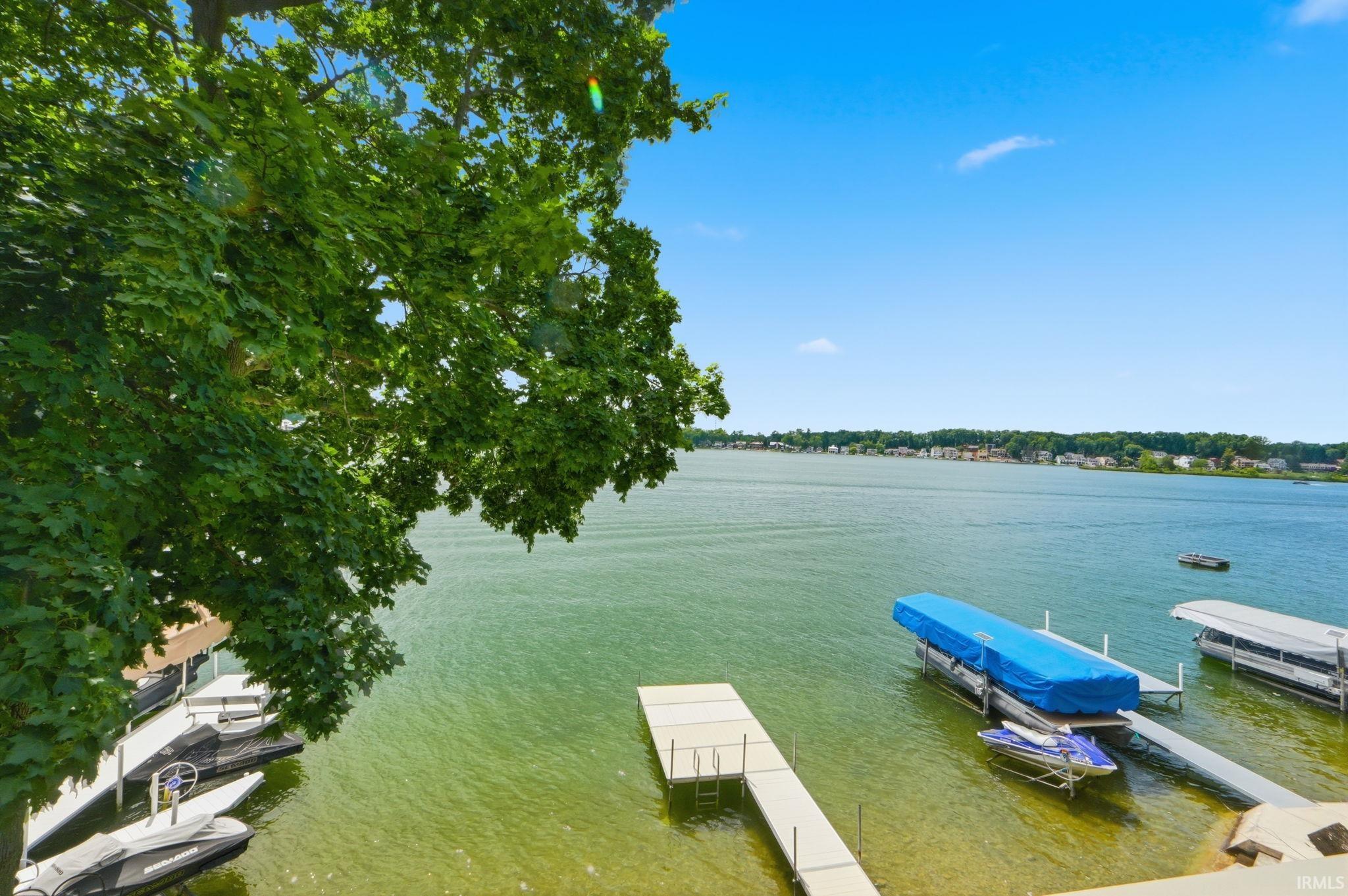 900 Ln 105 Lake James