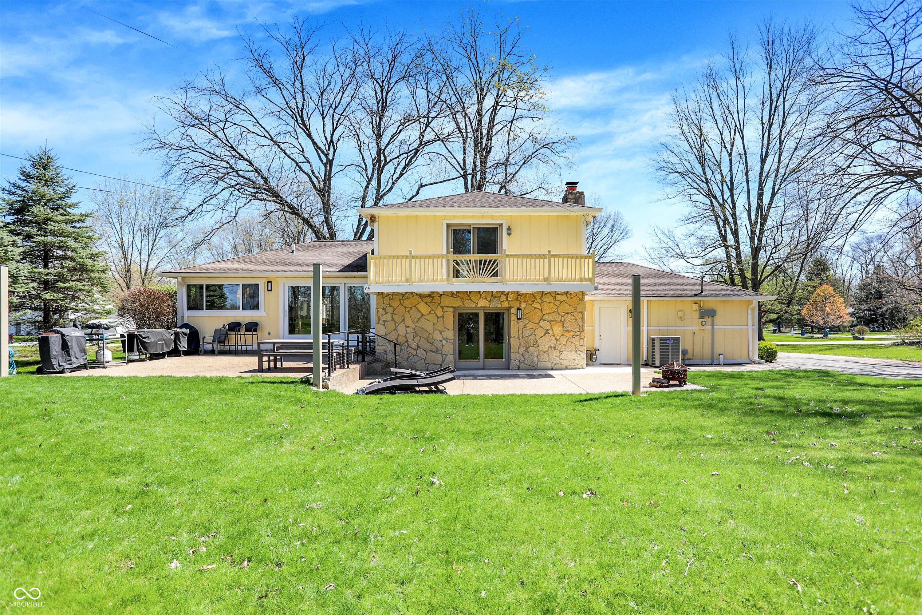 11006 Timber Lane