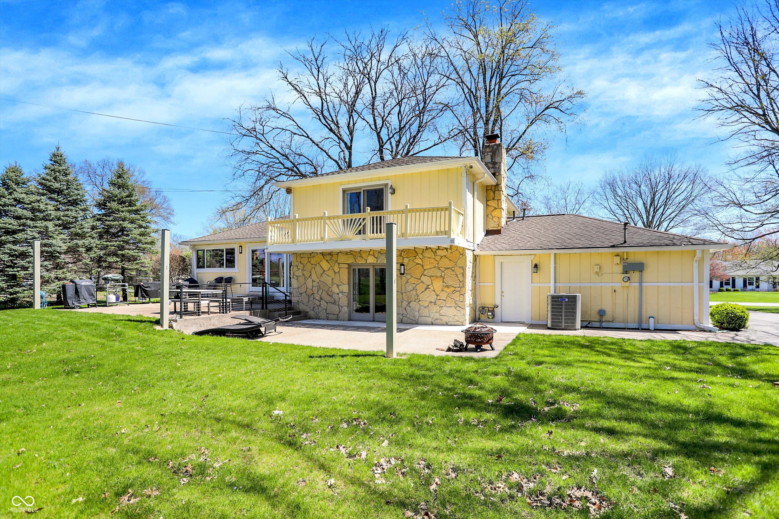 11006 Timber Lane