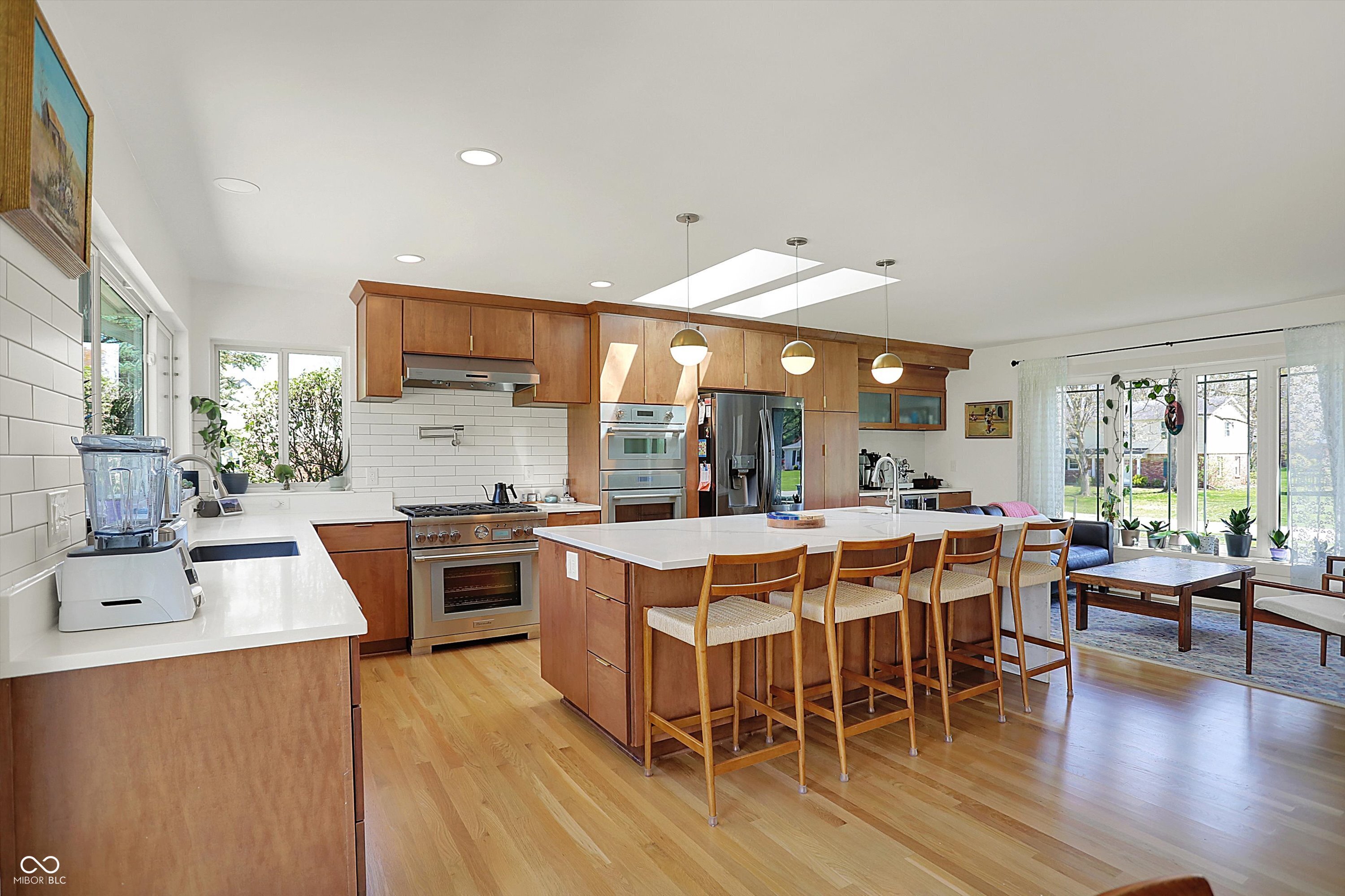 11006 Timber Lane