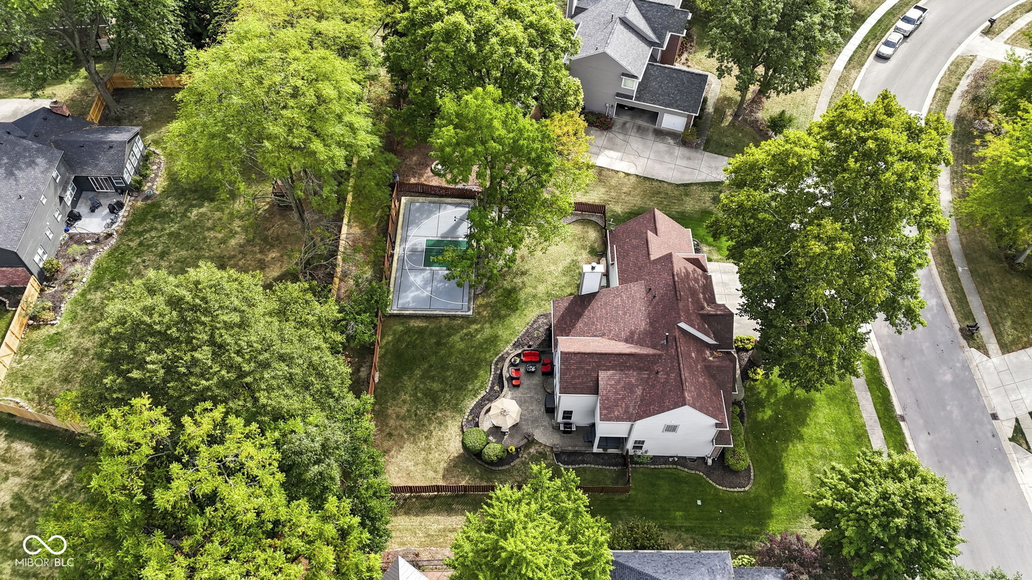 141 E Columbine Lane