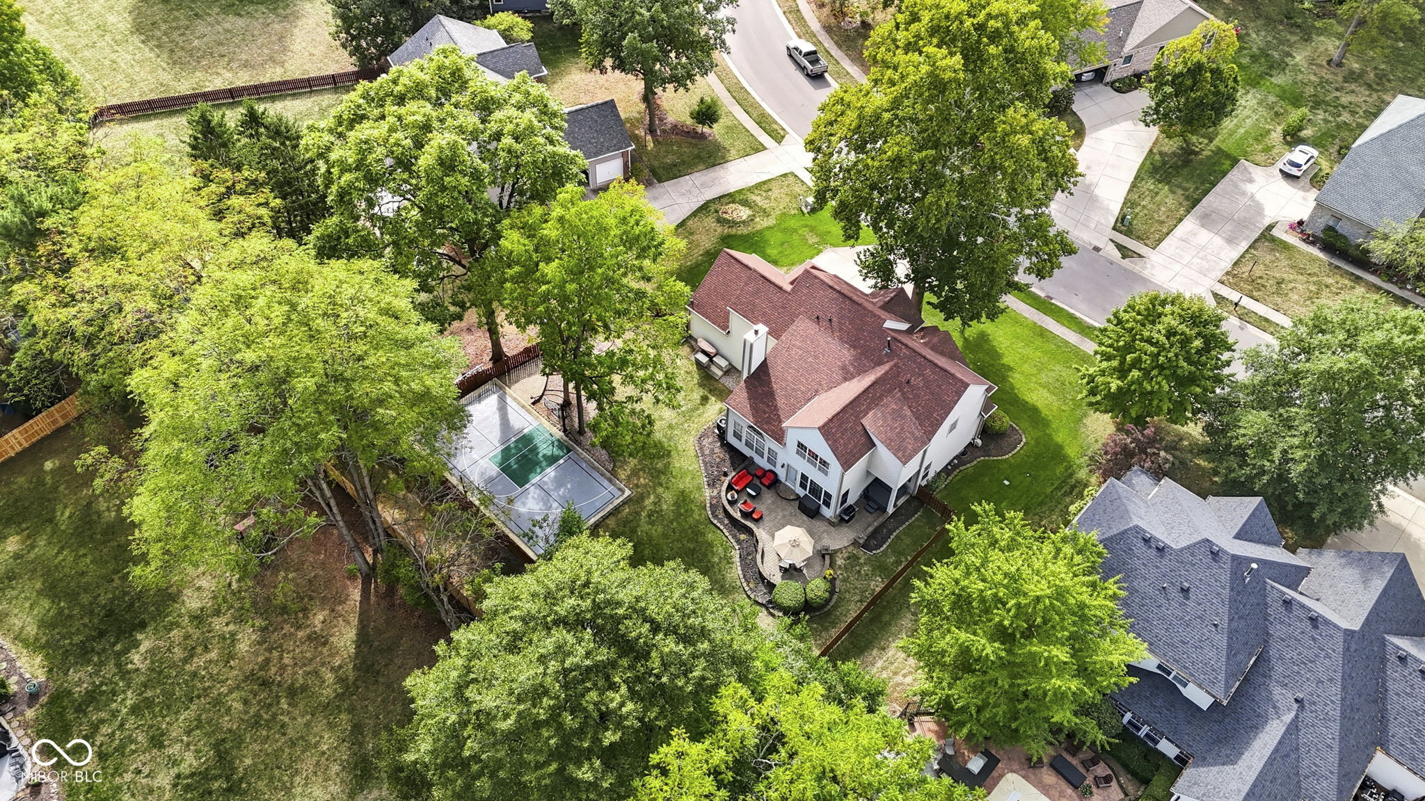 141 E Columbine Lane