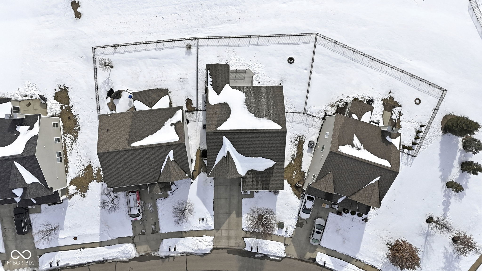 4672 Indigo Blue Boulevard