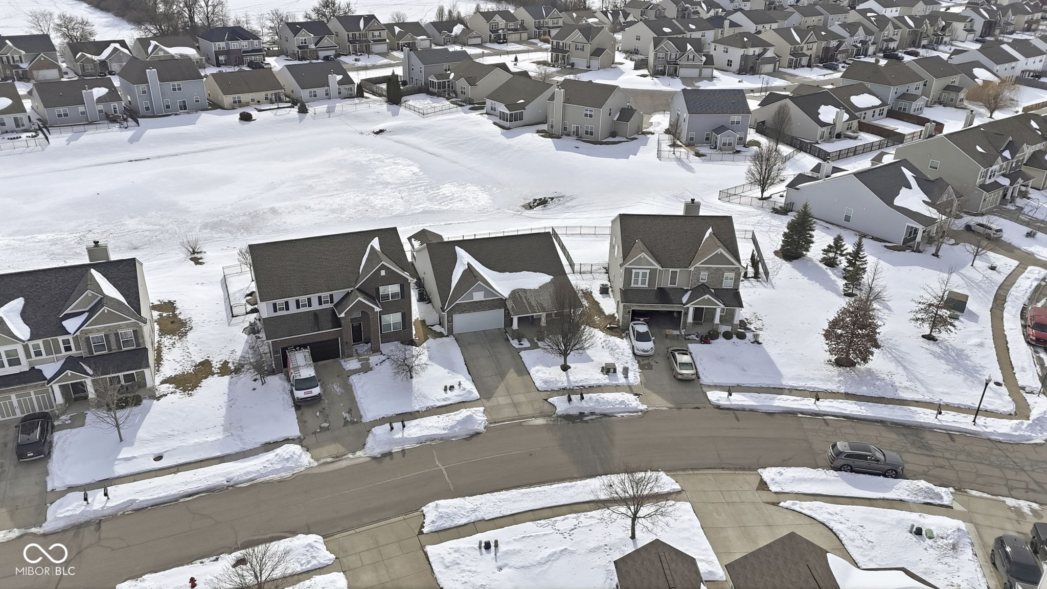 4672 Indigo Blue Boulevard