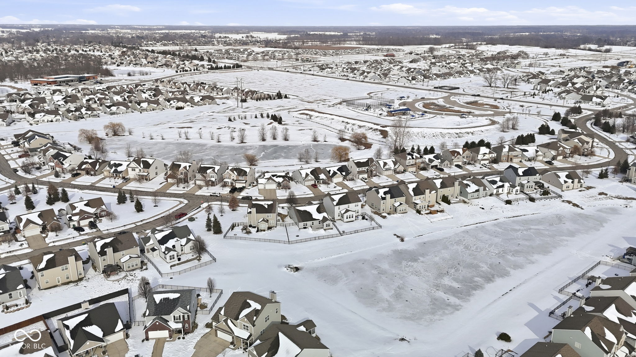 4672 Indigo Blue Boulevard