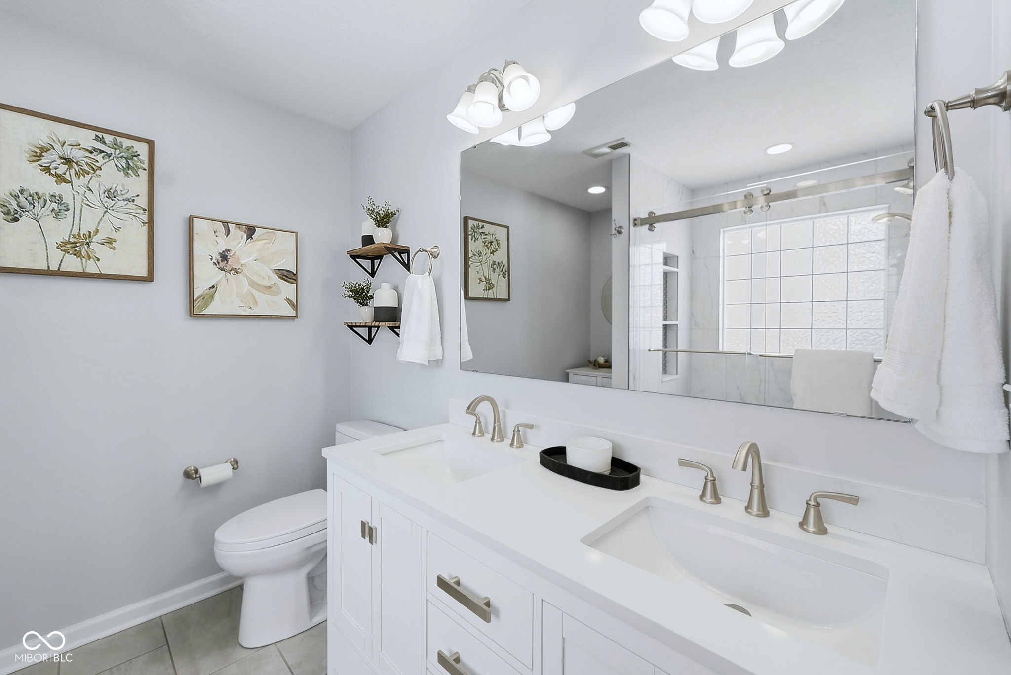 4672 Indigo Blue Boulevard