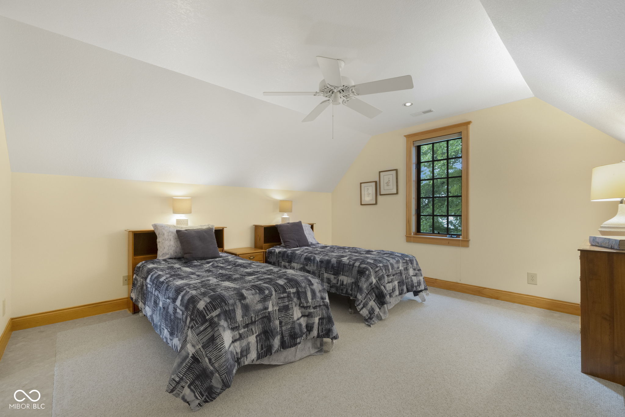 280 Lane 345 Lake James