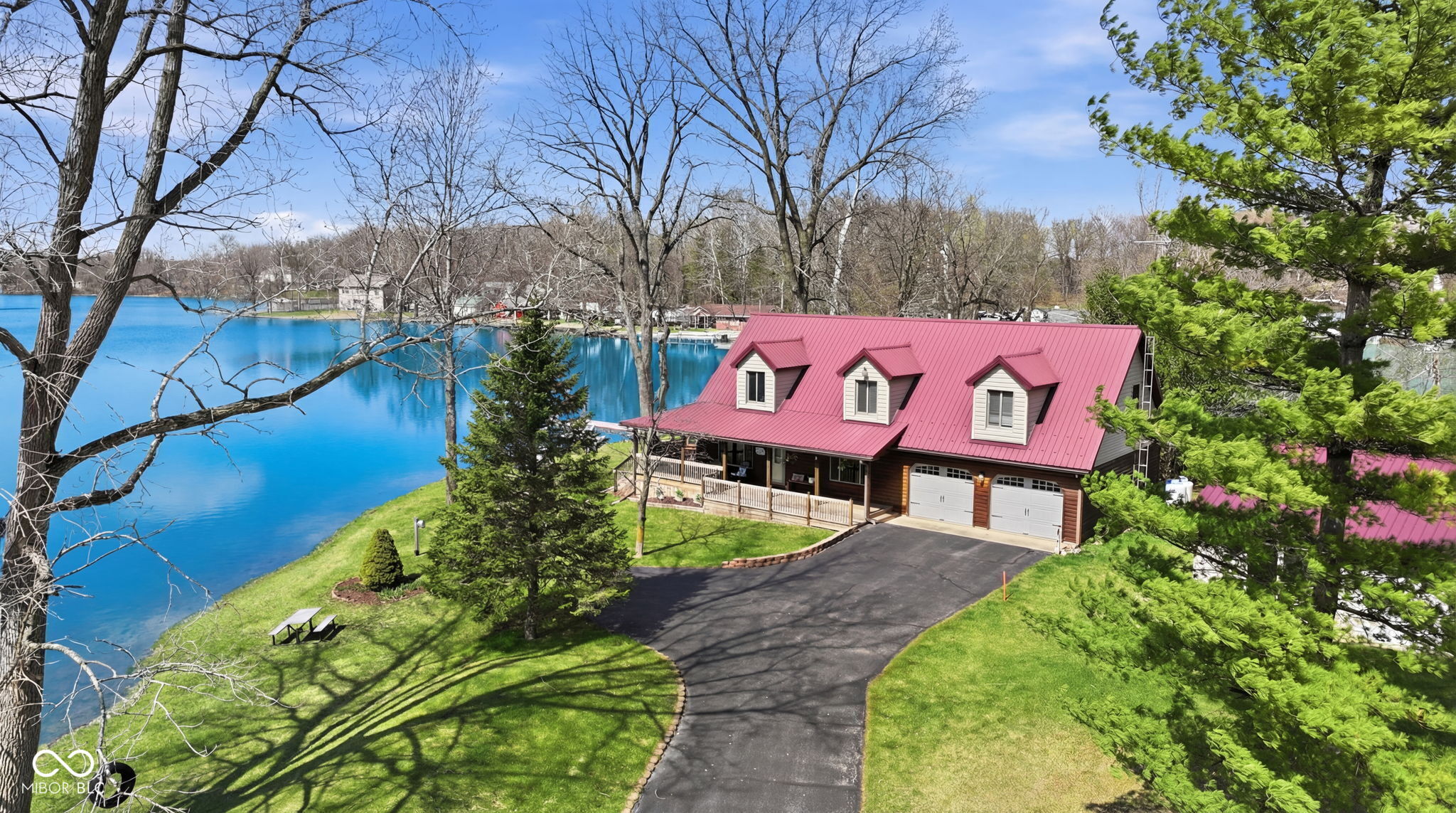 1145 S Lakeshore Drive