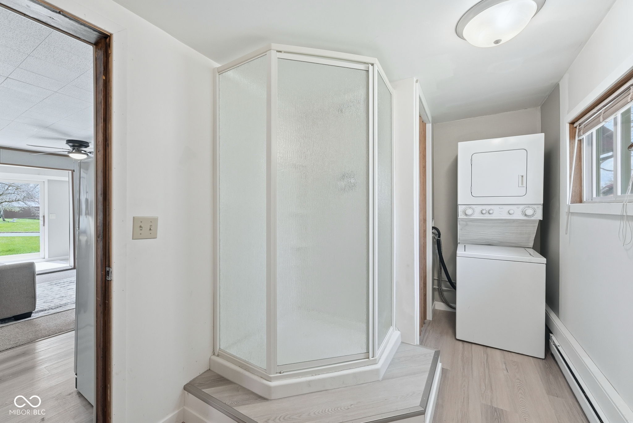 1145 S Lakeshore Drive