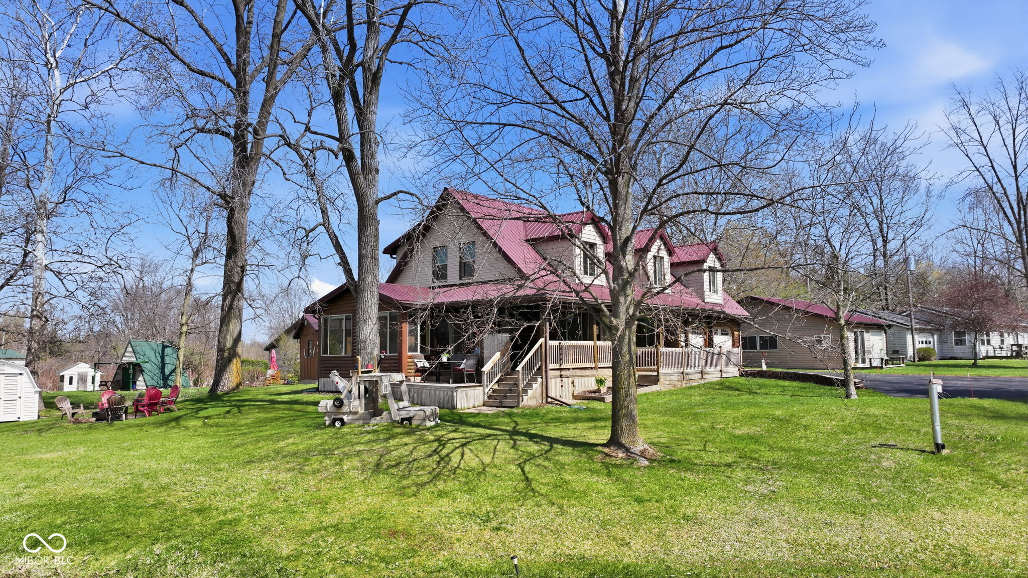 1145 S Lakeshore Drive