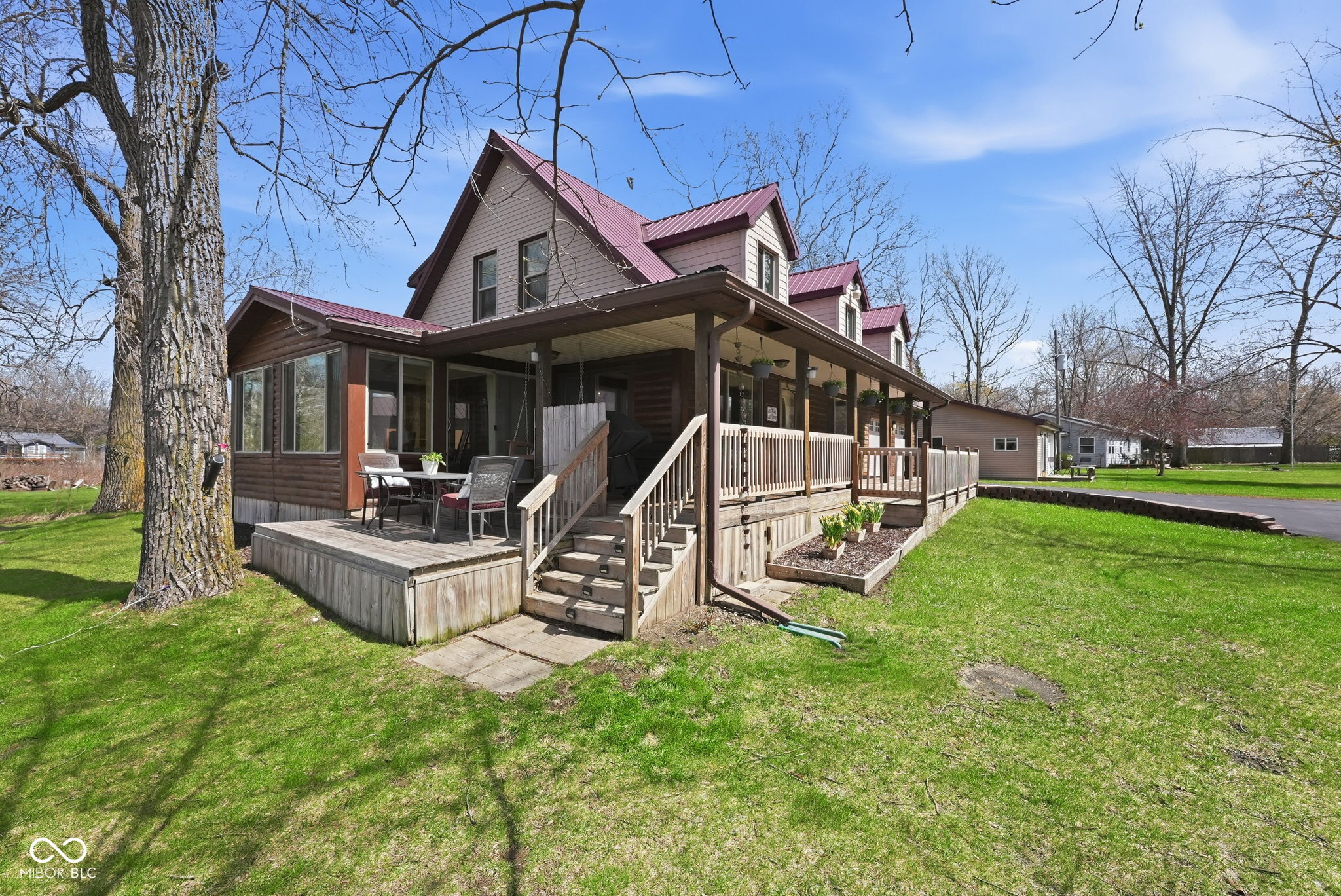 1145 S Lakeshore Drive