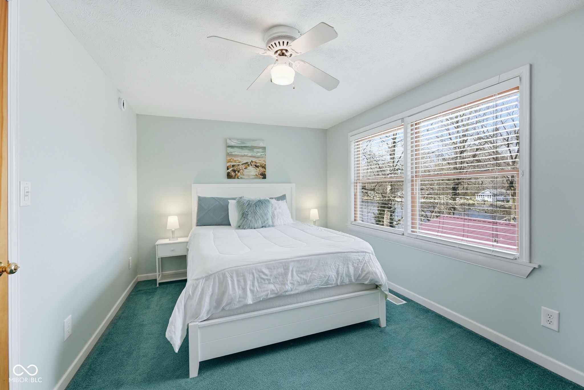 1145 S Lakeshore Drive