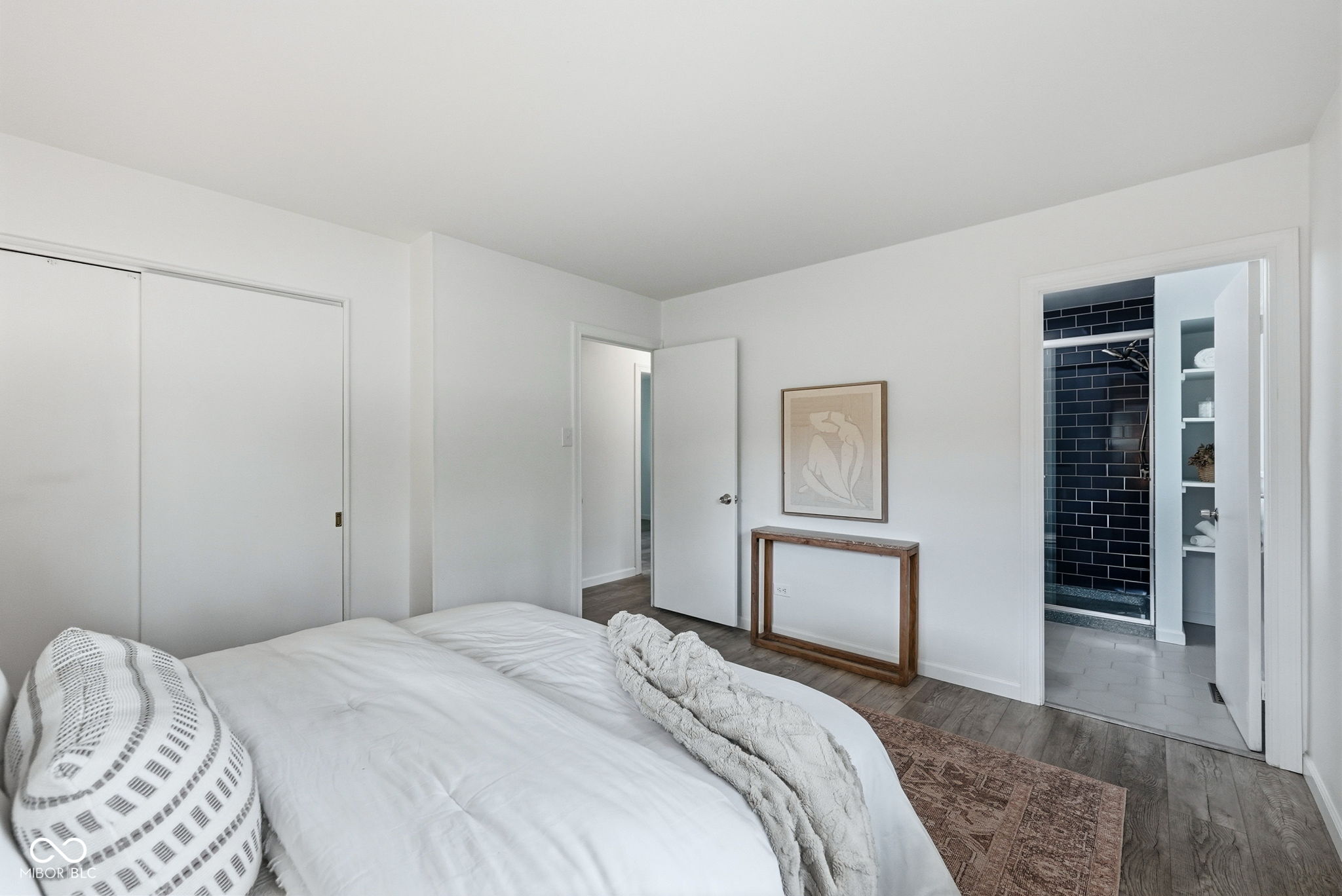 1014 Chevy Chase Lane