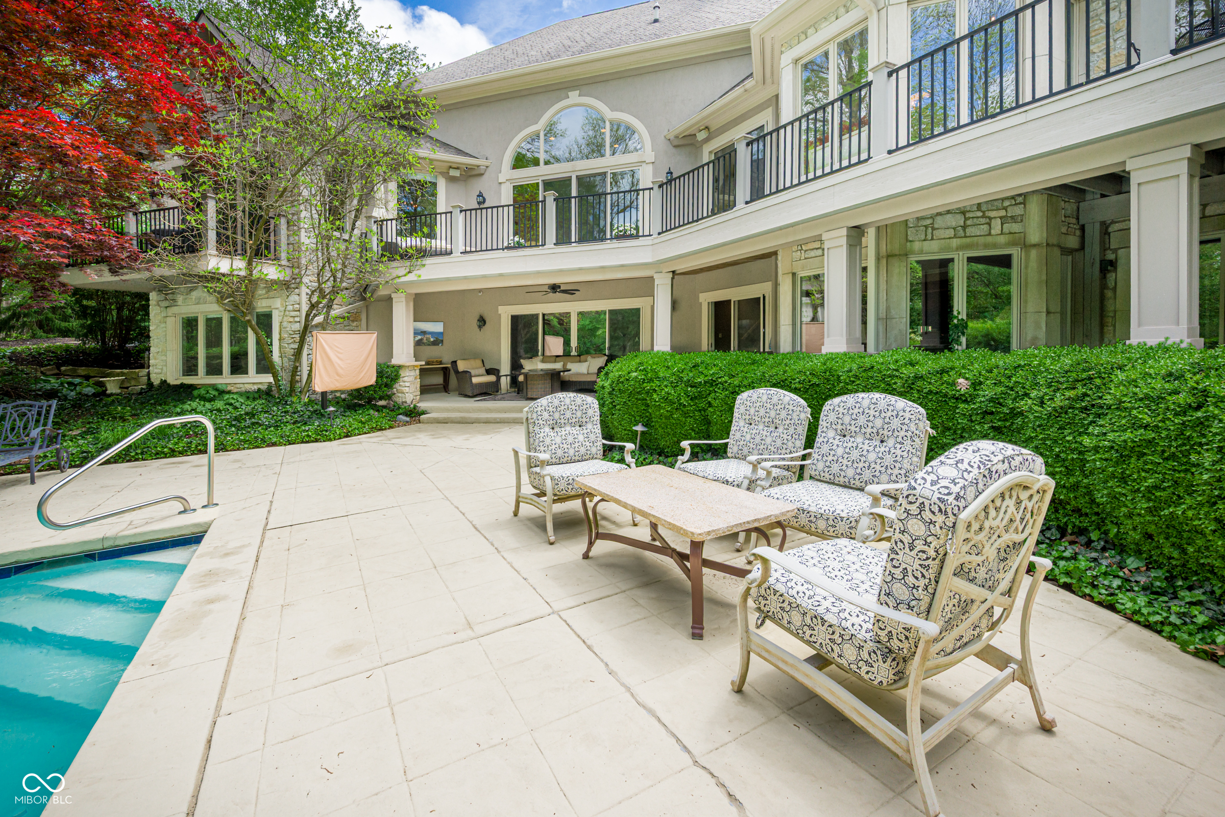 7436 Glenvista Place