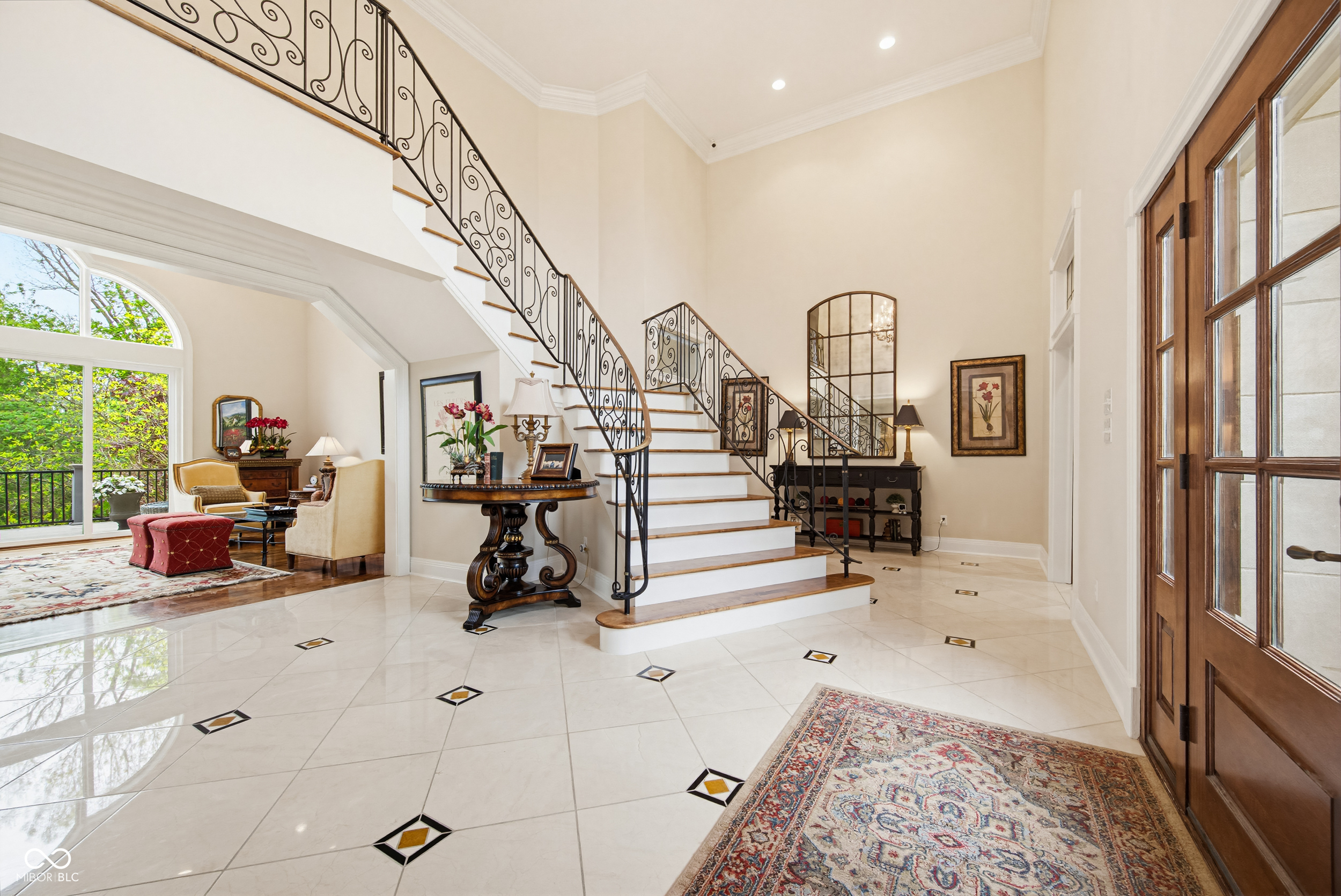 7436 Glenvista Place