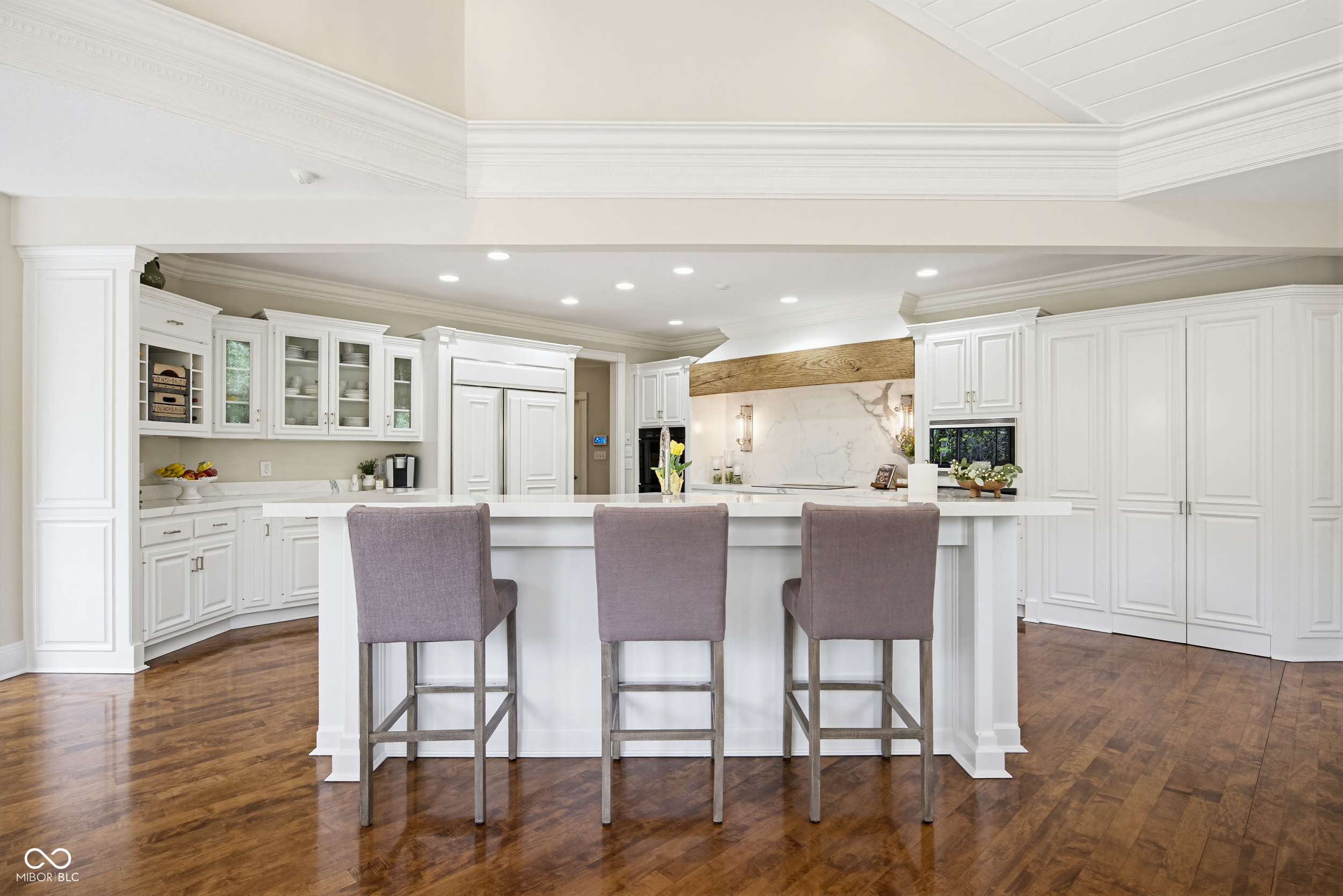 7436 Glenvista Place