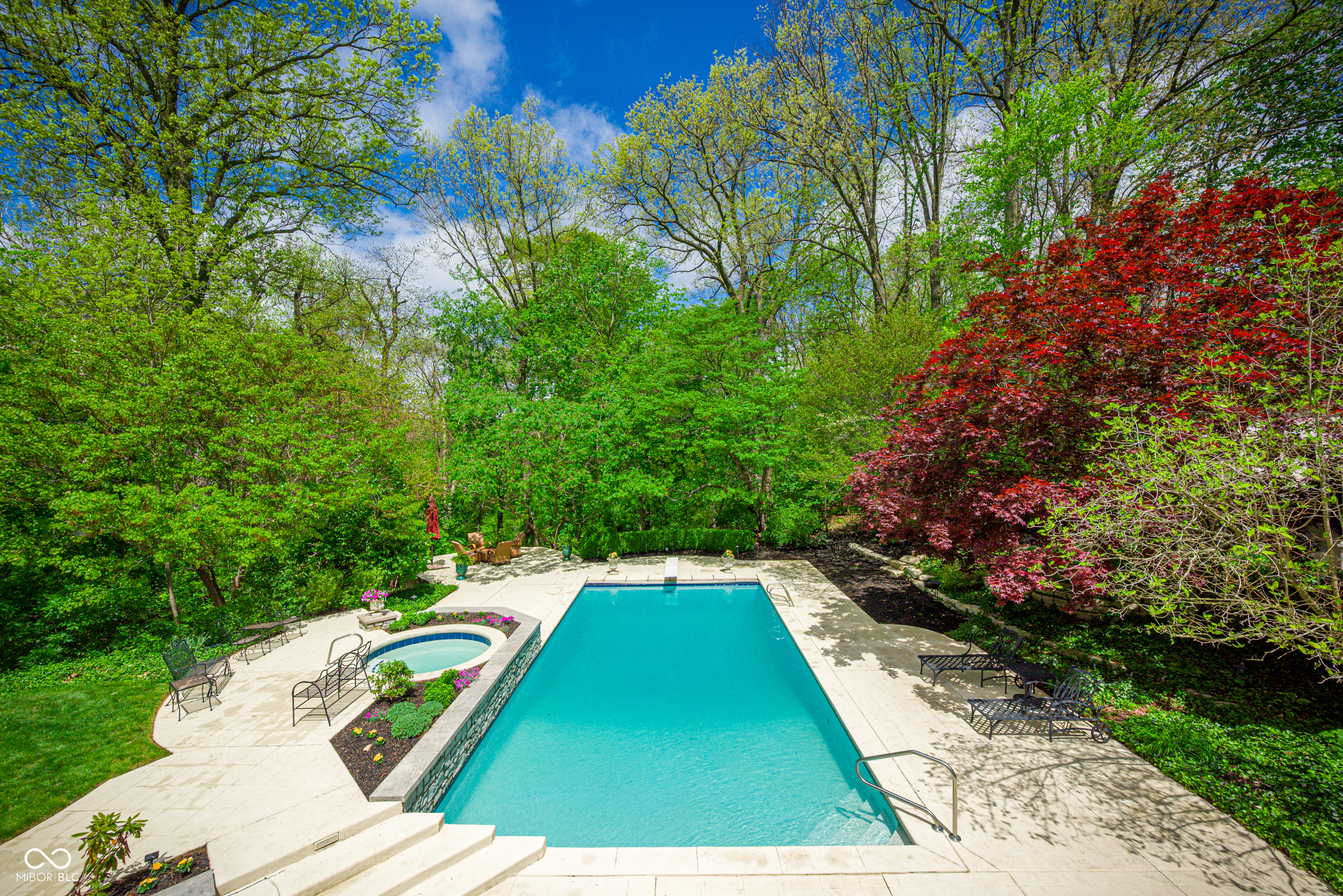 7436 Glenvista Place
