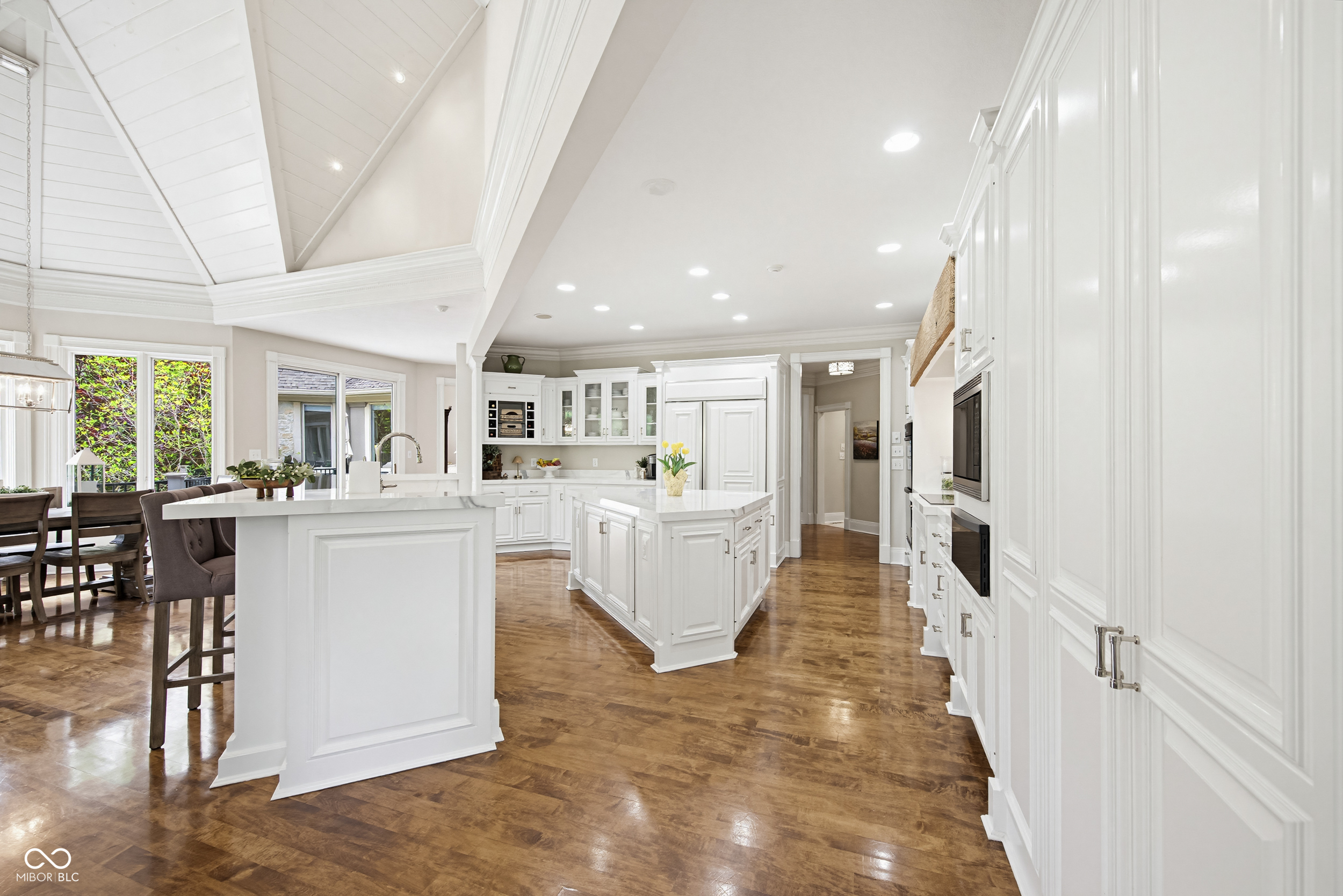 7436 Glenvista Place