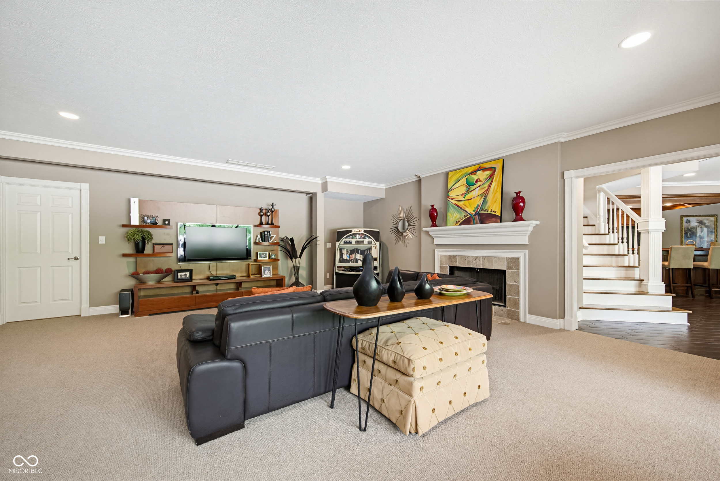 7436 Glenvista Place