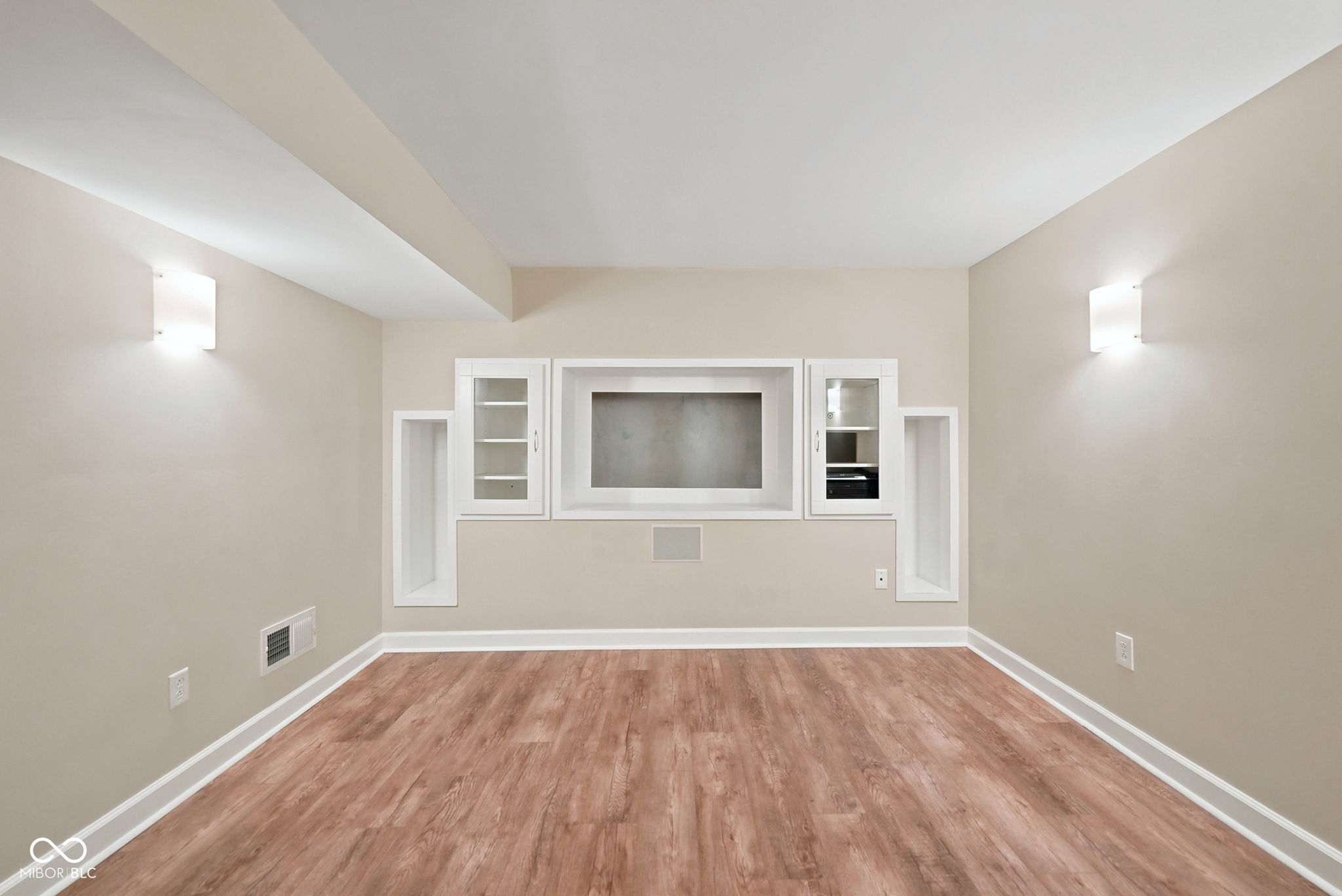 12315 Brookshire Parkway