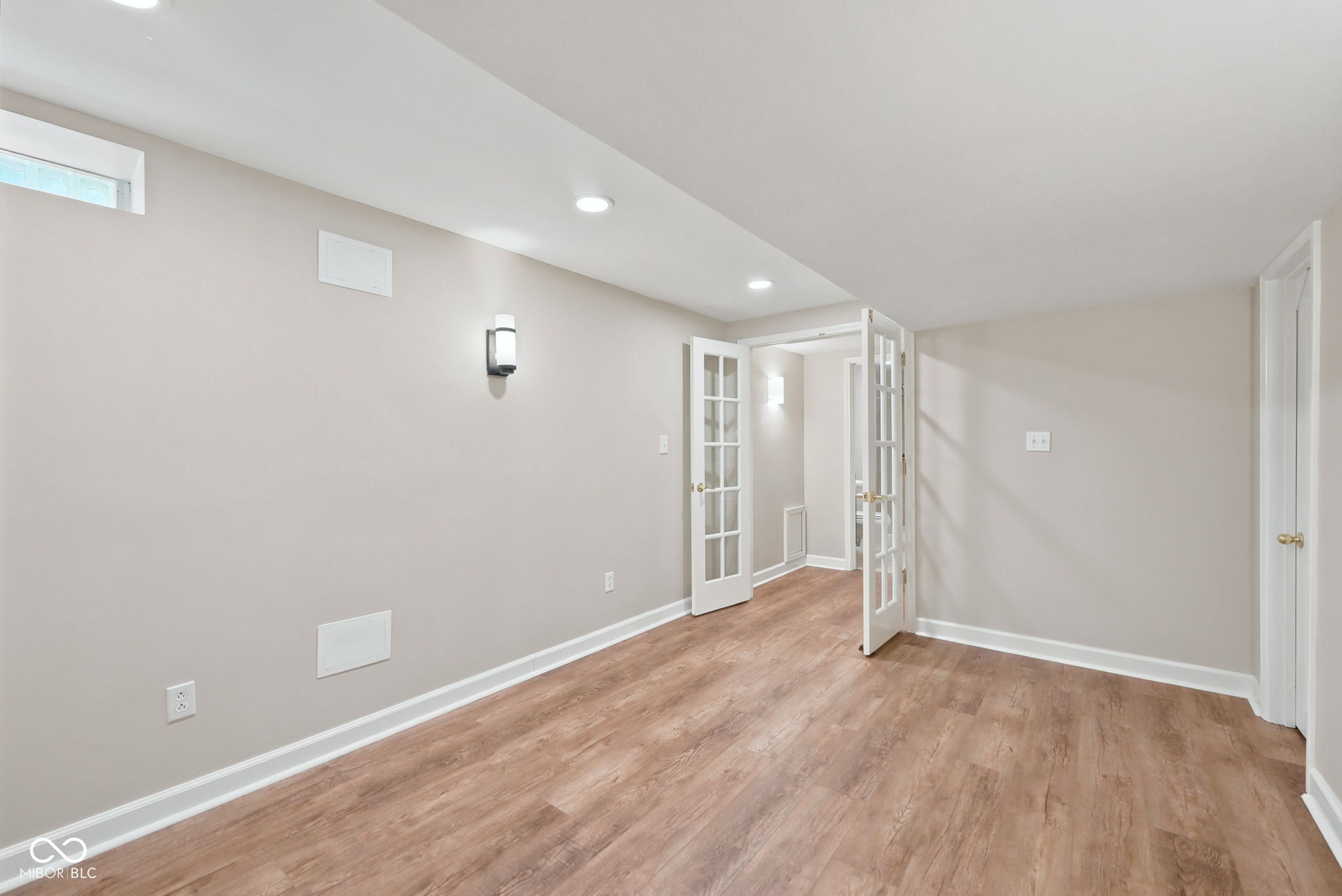 12315 Brookshire Parkway