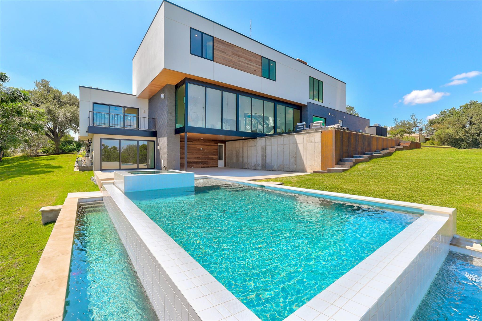 2404 Camino Alto RD