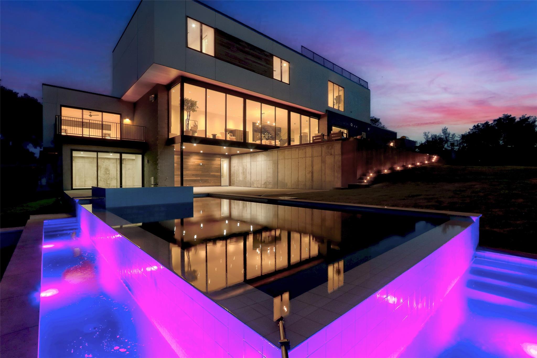 2404 Camino Alto RD
