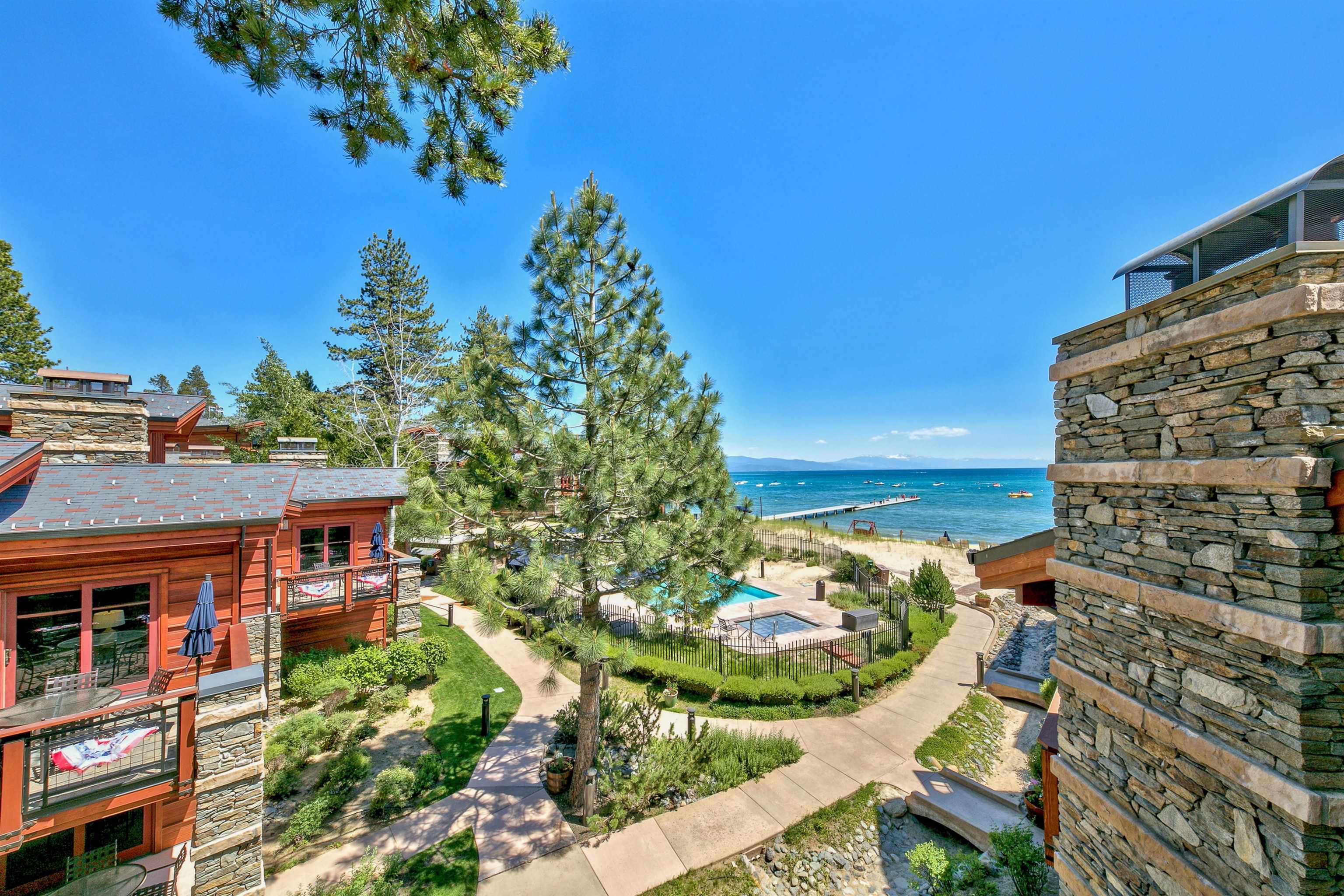 6750 N North Lake Boulevard # 16F Unit: #16F