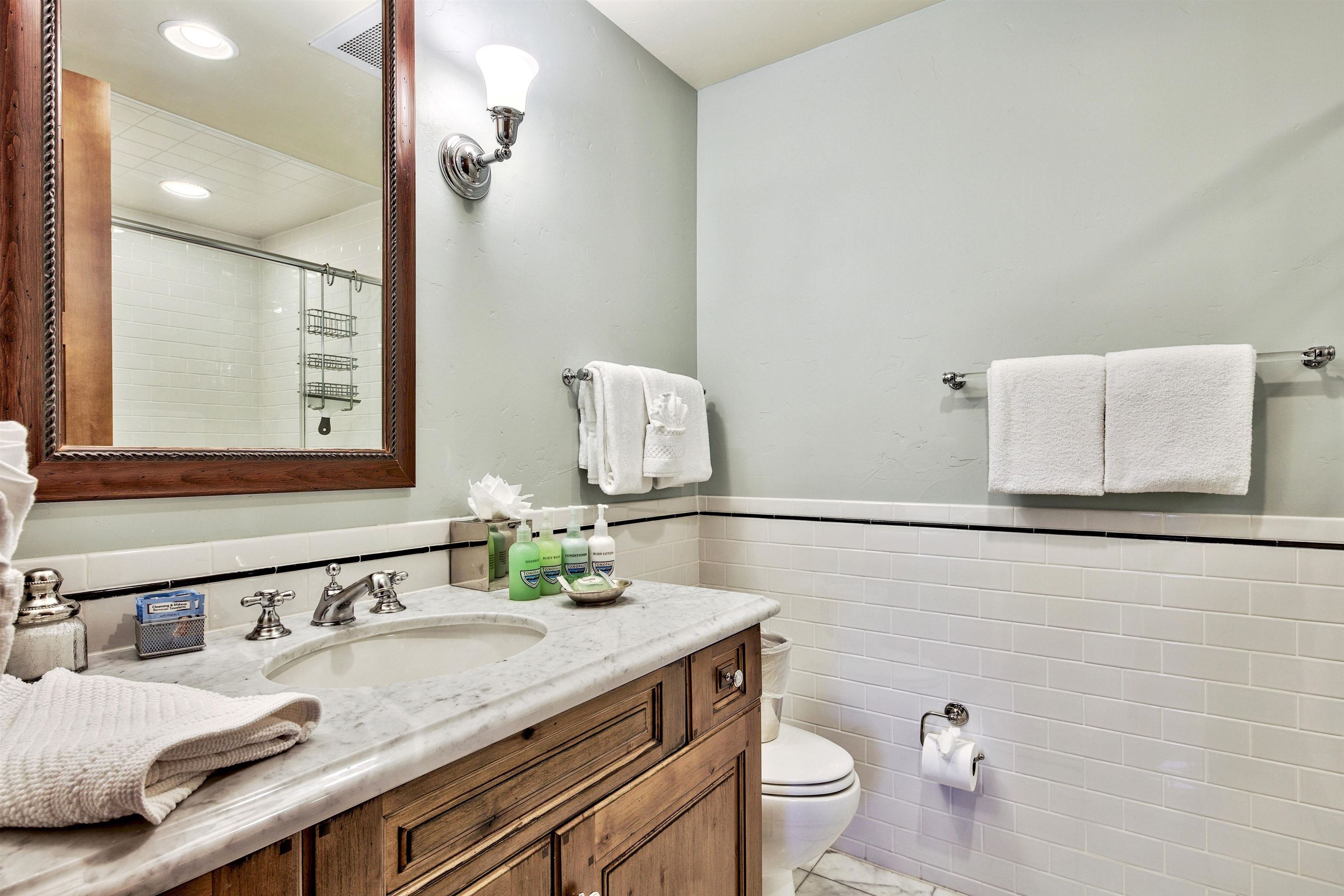 6750 N North Lake Boulevard # 15D Unit: #15D