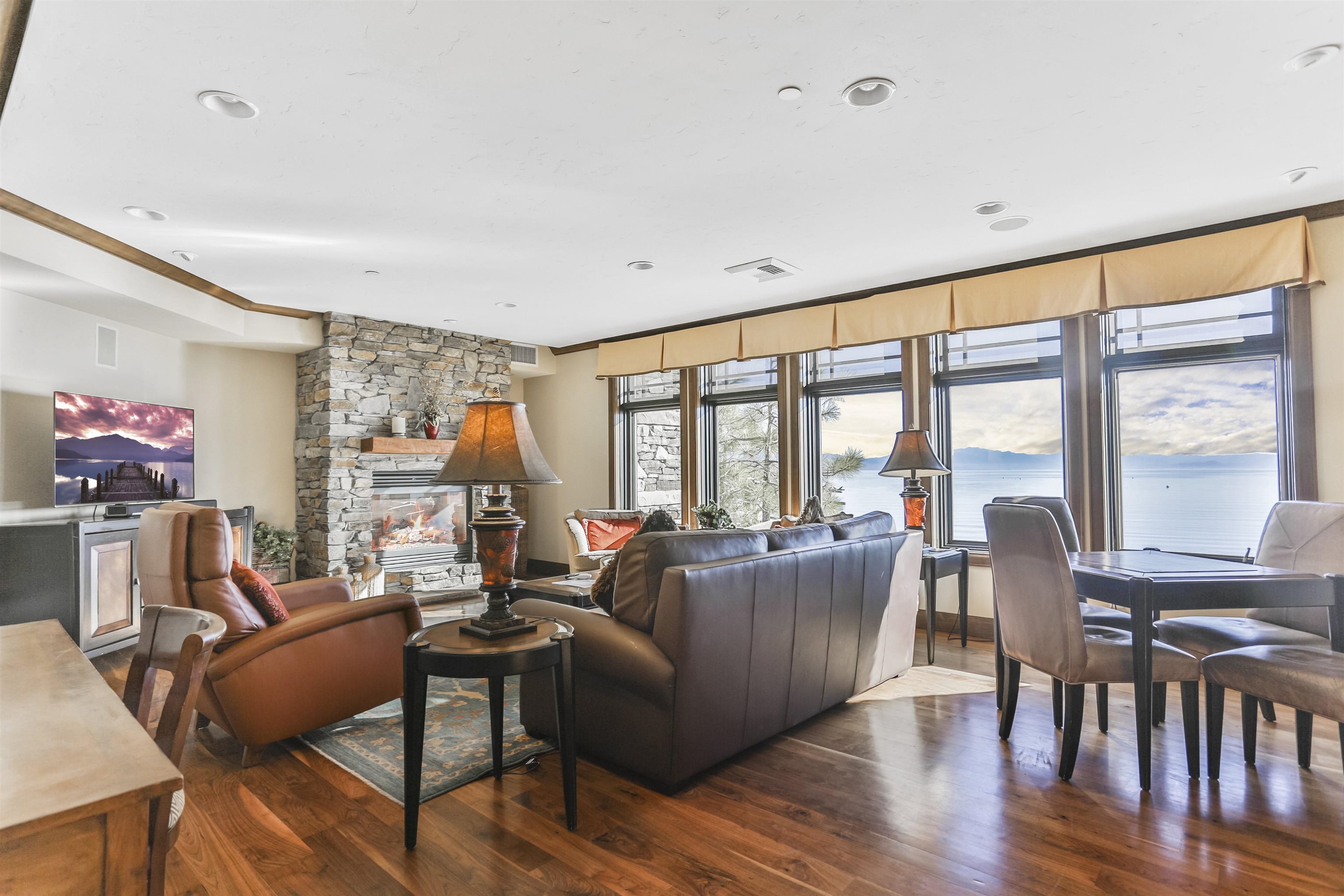 6750 N North Lake Boulevard # D Unit: #1 D