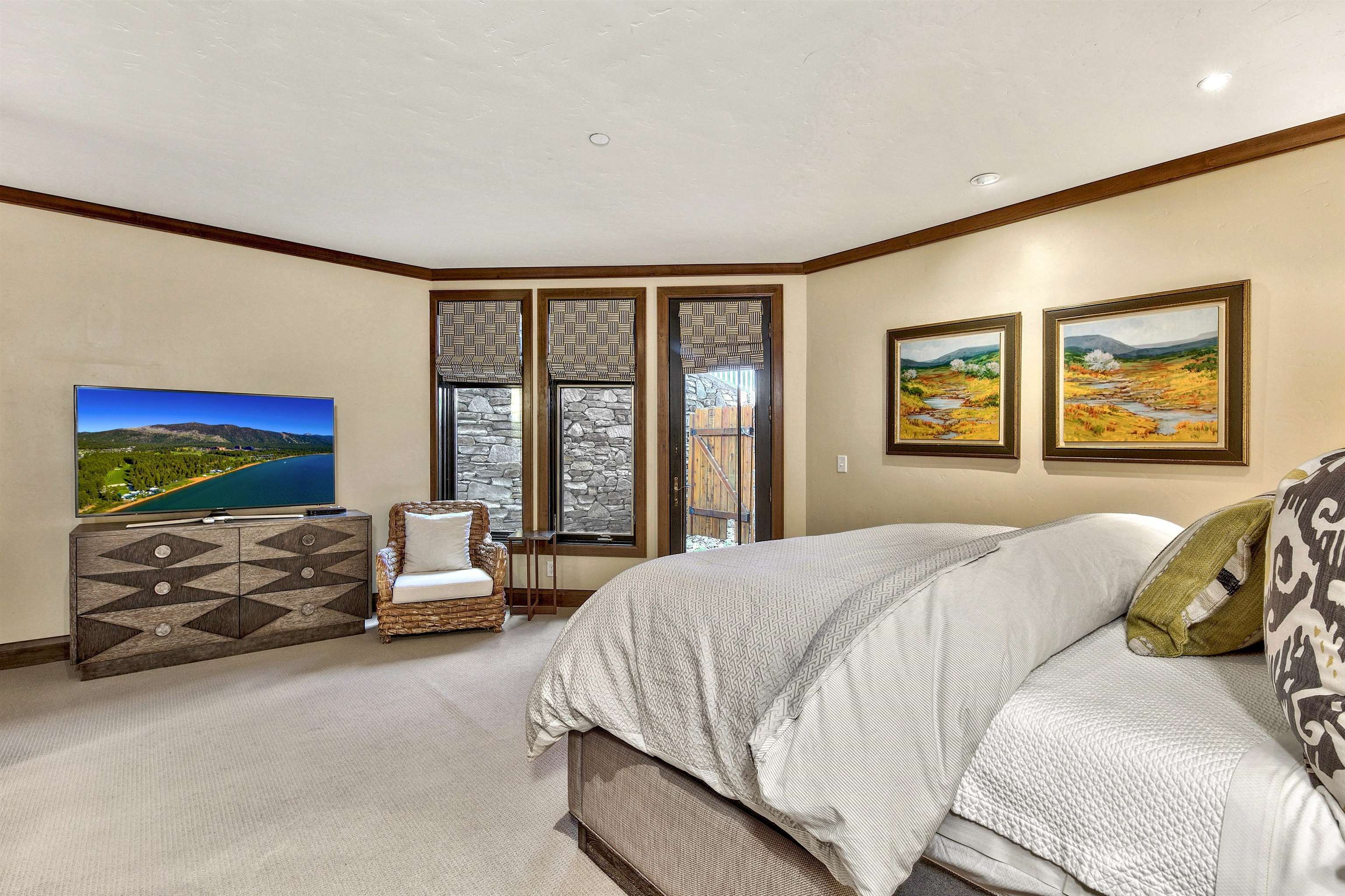 6750 N North Lake Boulevard # D Unit: #1 D