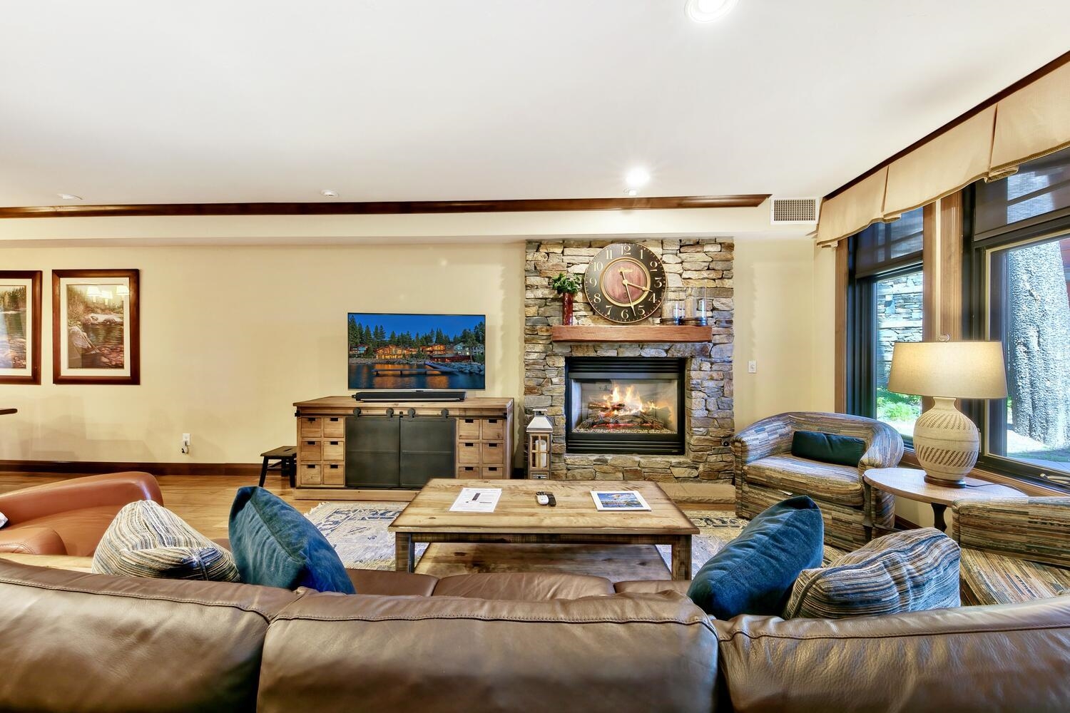 6750 N North Lake Boulevard # 13F Unit: #13F