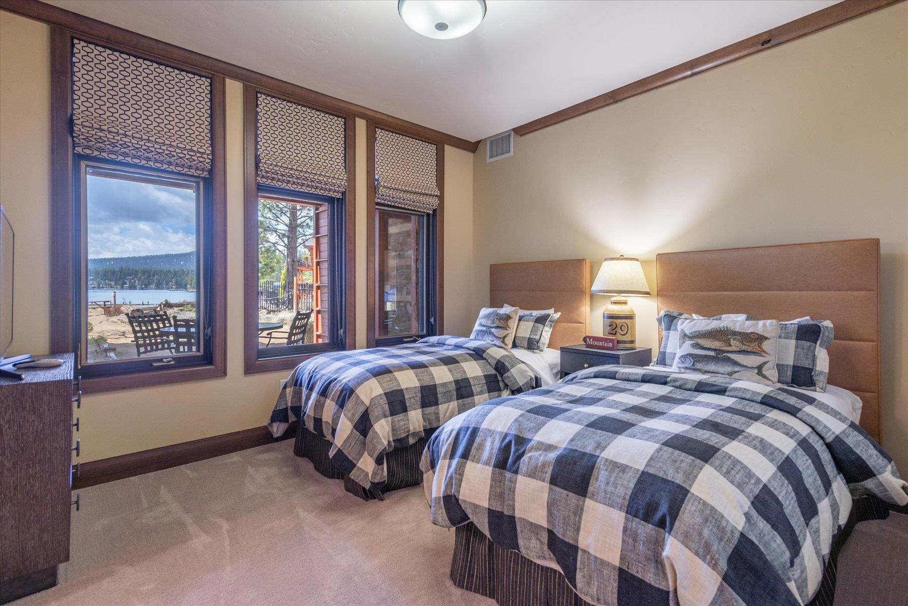 6750 North Lake Boulevard # 3B Unit: #3B
