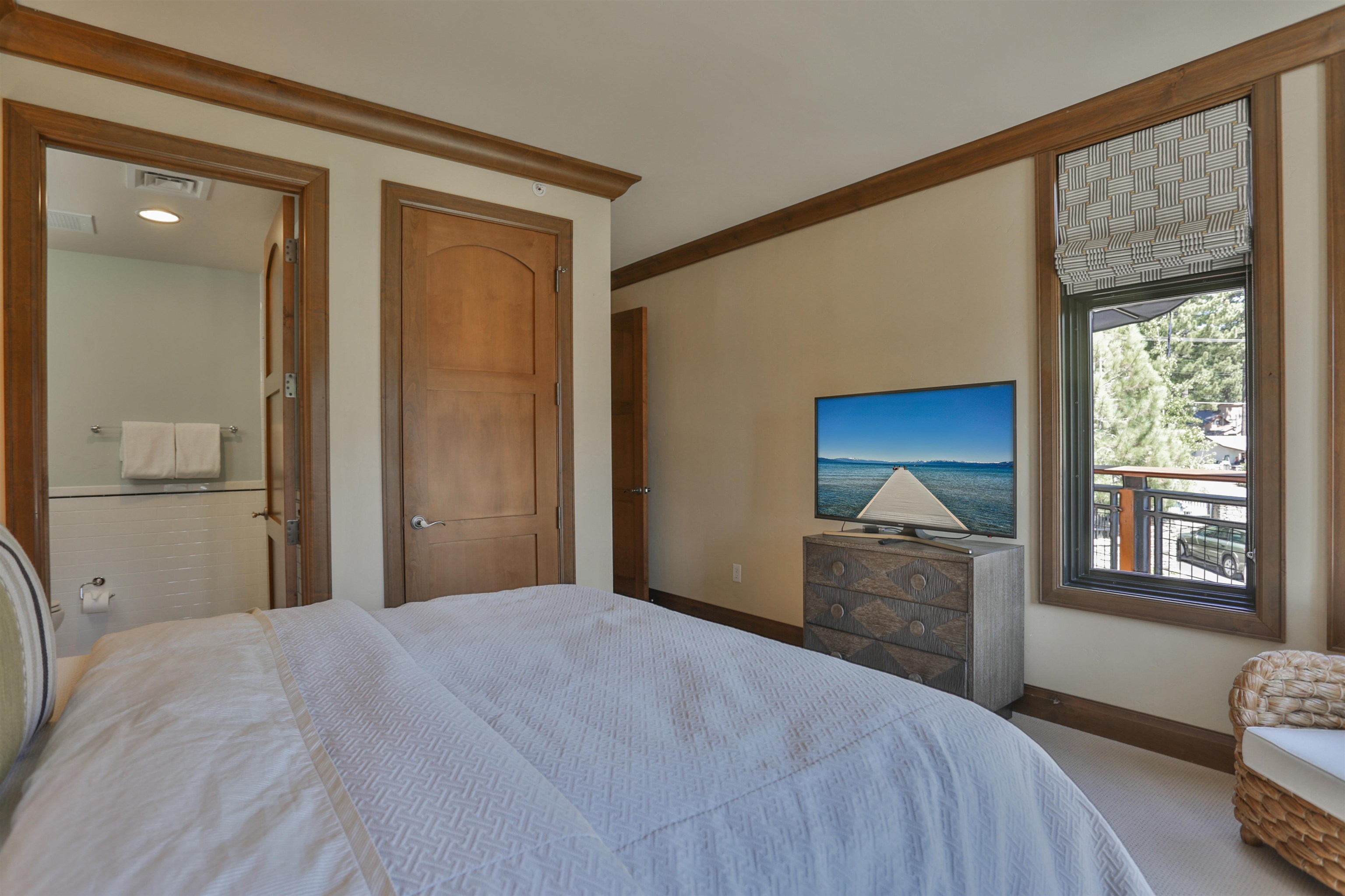 6750 North Lake Boulevard # 15C Unit: #15C