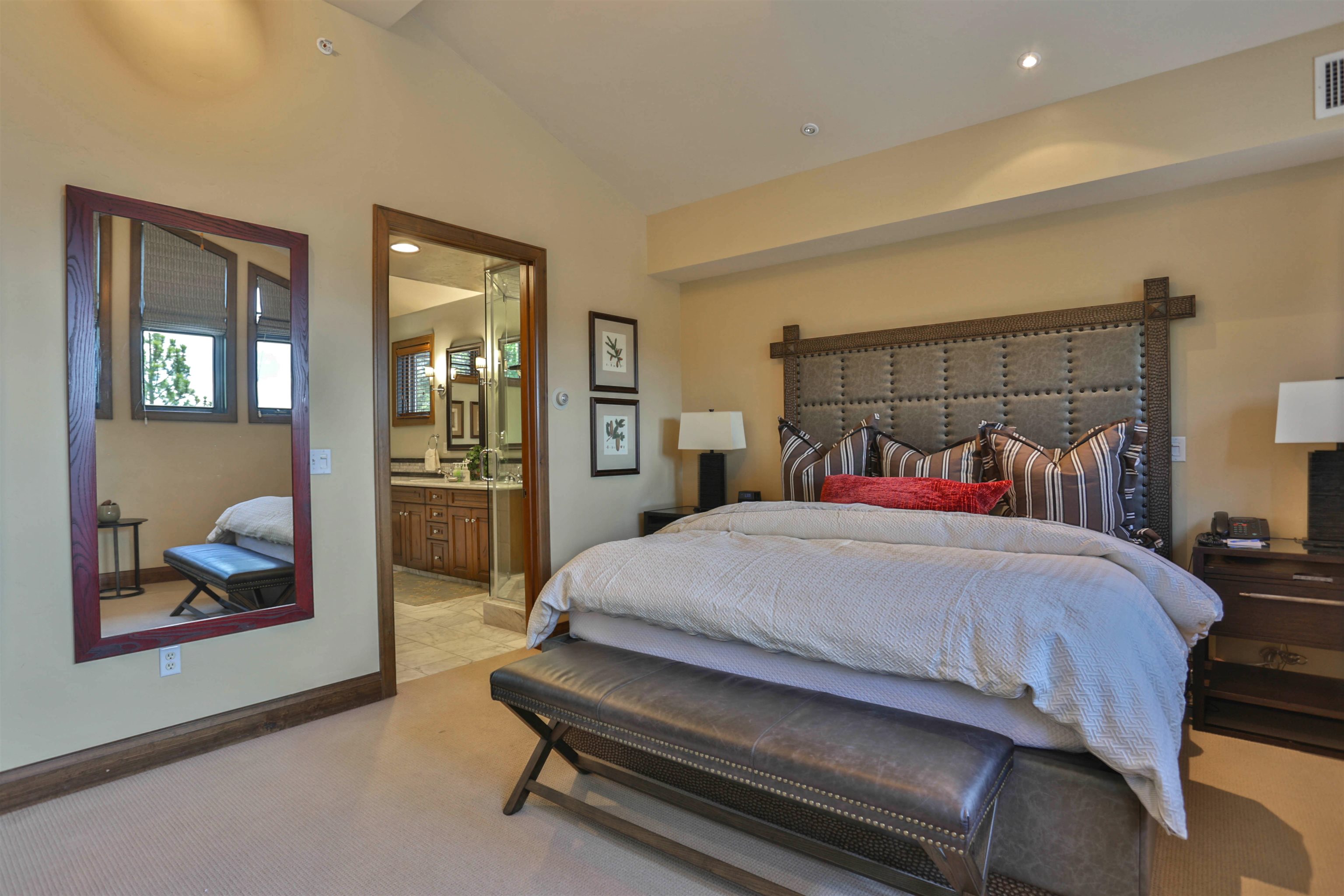 6750 North Lake Boulevard # 1 Unit: #7B-1
