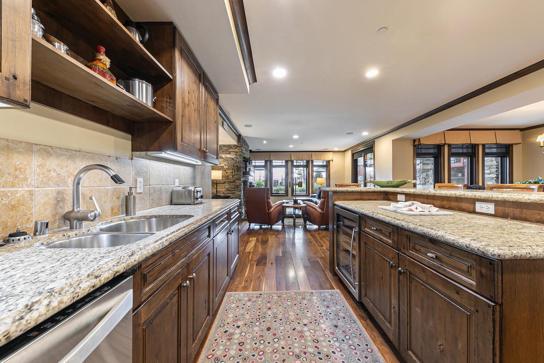 6750 North Lake Boulevard # 9A Unit: #9A