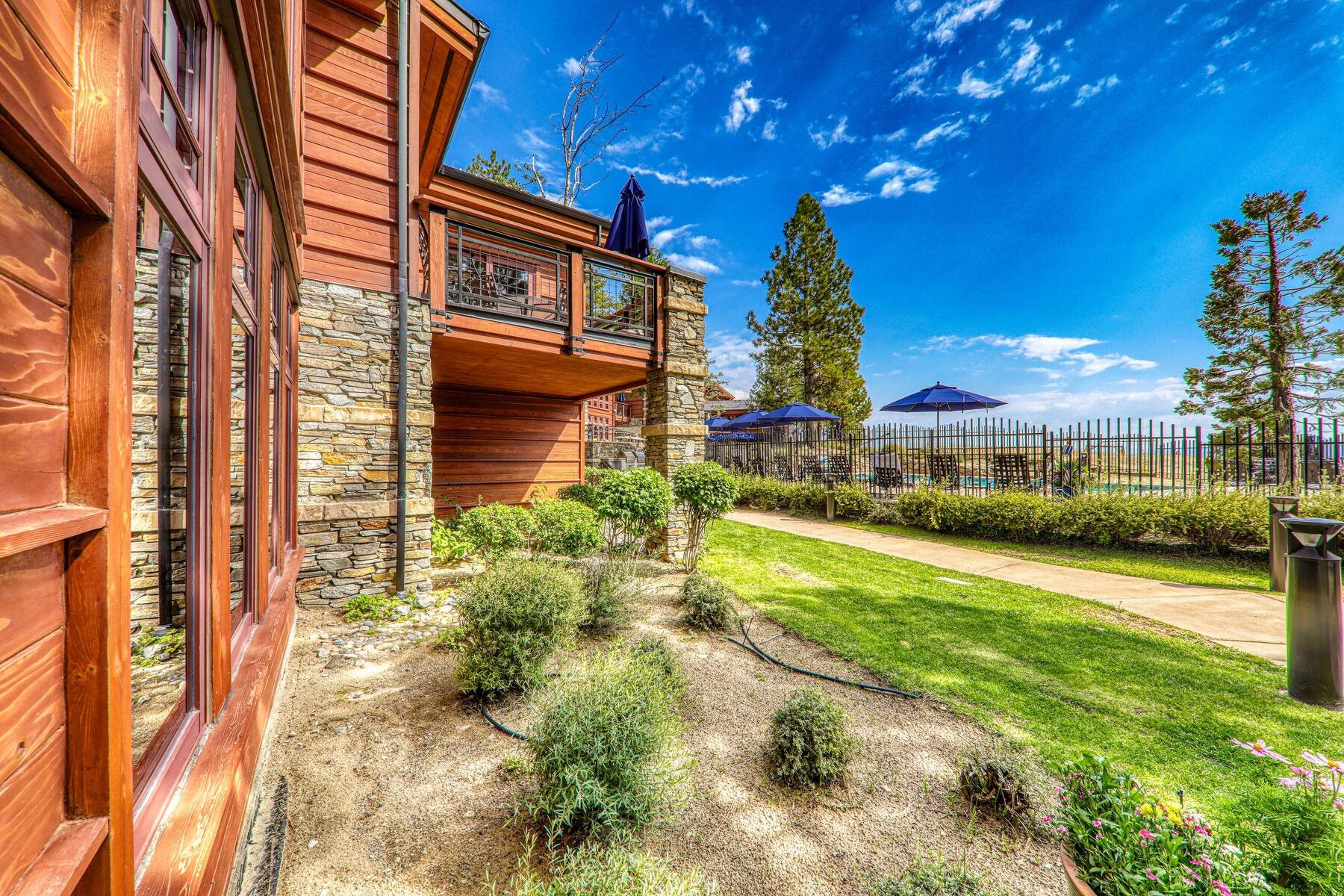 6750 North Lake Boulevard # 9A Unit: #9A