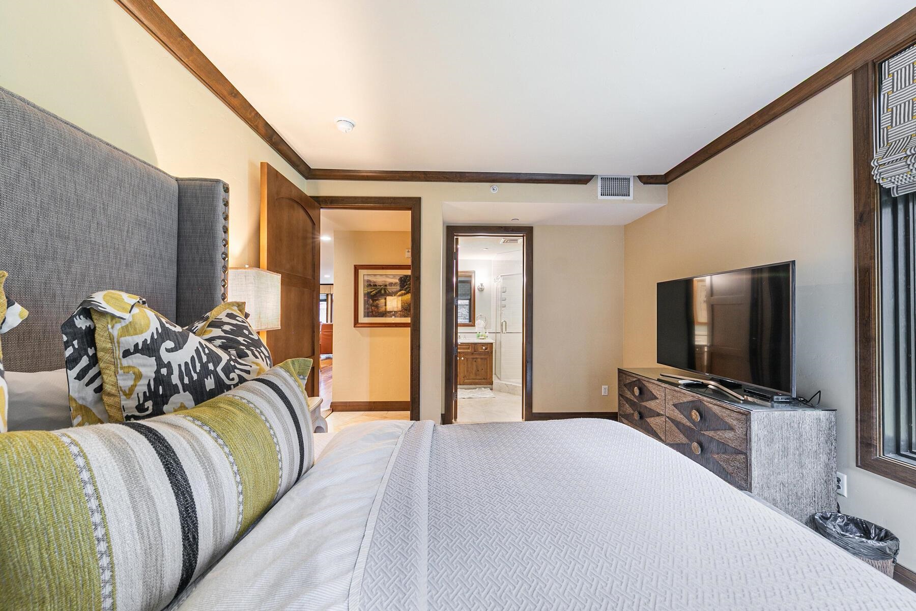 6750 North Lake Boulevard # 9A Unit: #9A