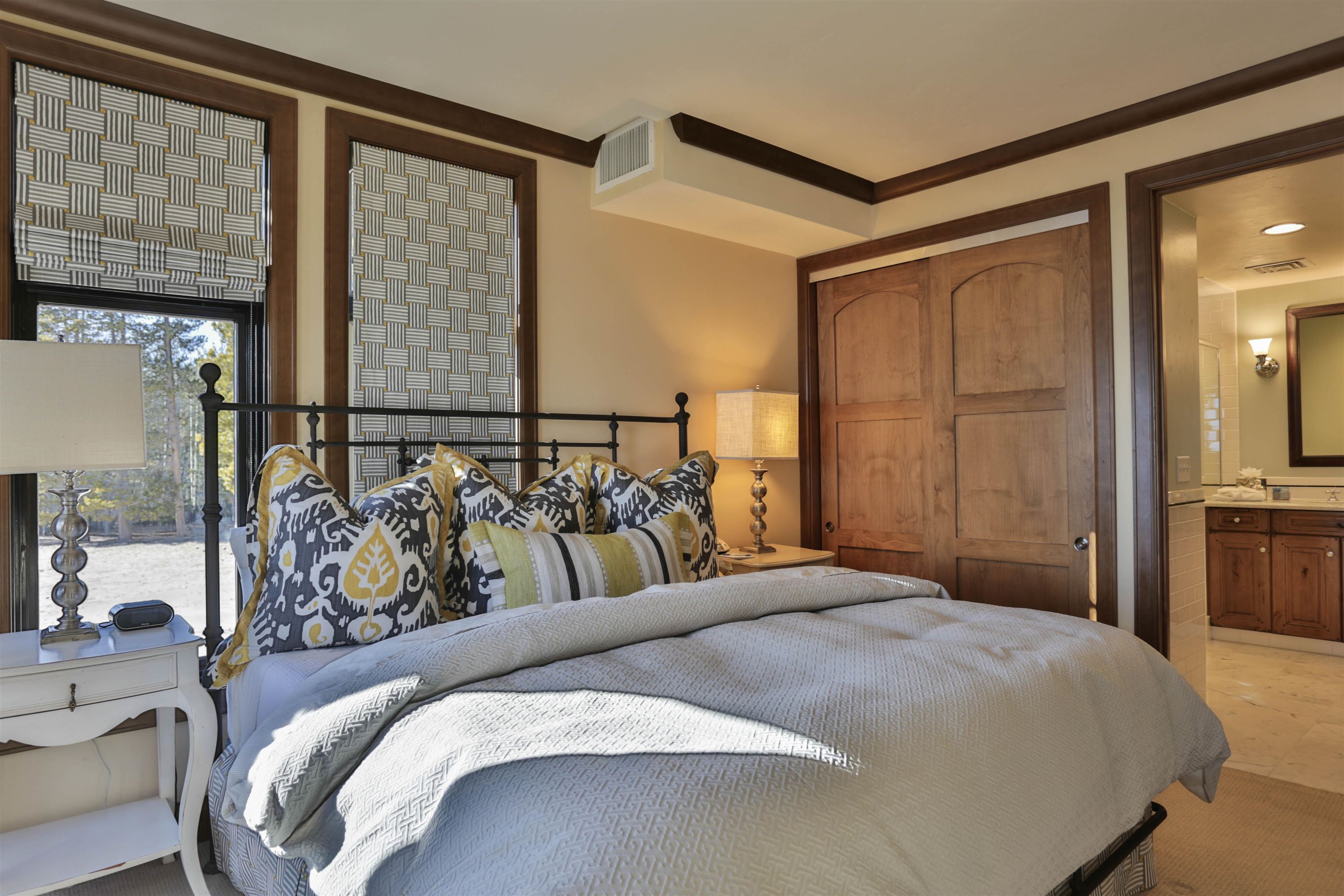 6750 North Lake Boulevard # 19F Unit: #19F