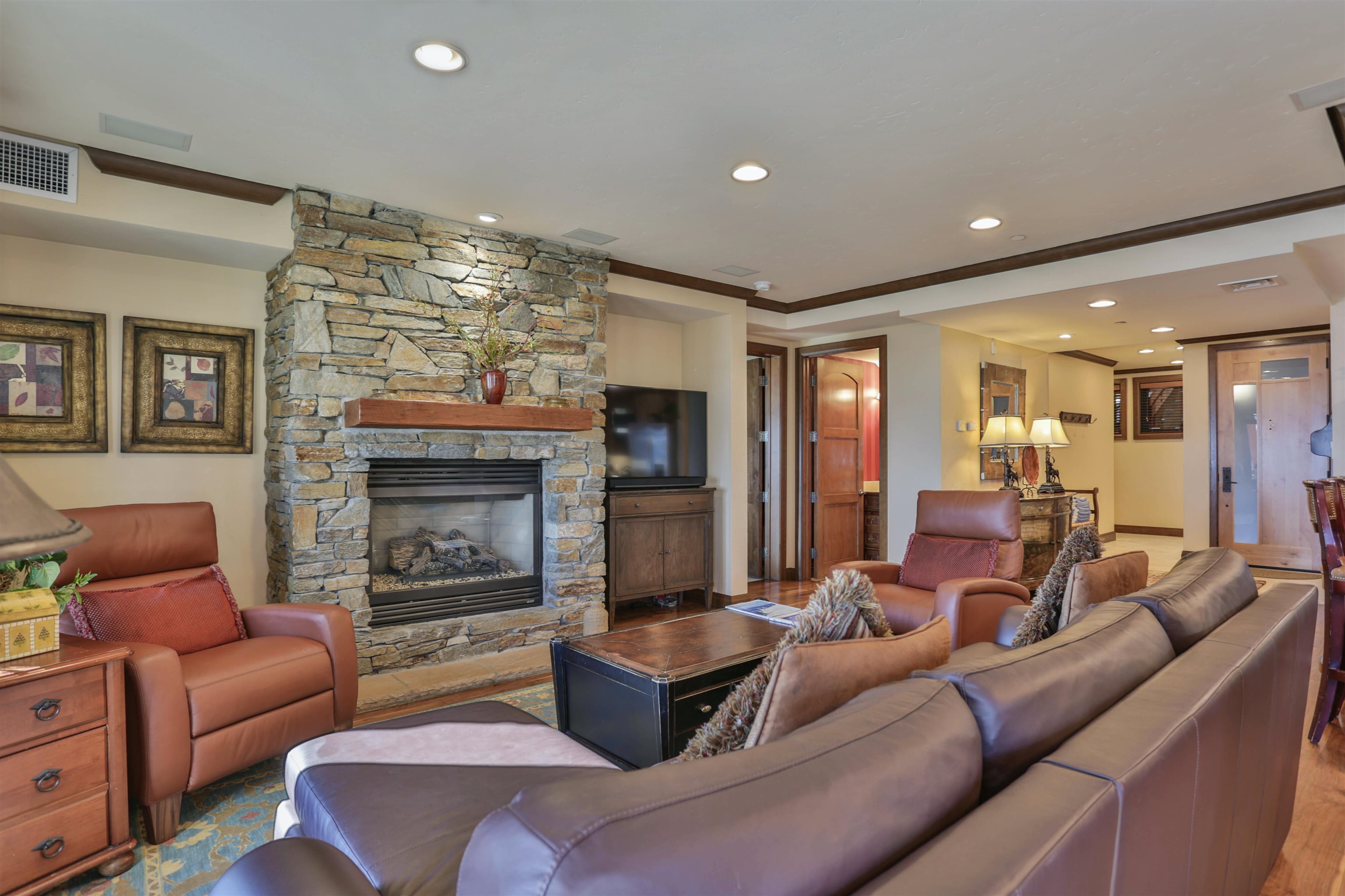 6750 North Lake Boulevard # 19F Unit: #19F