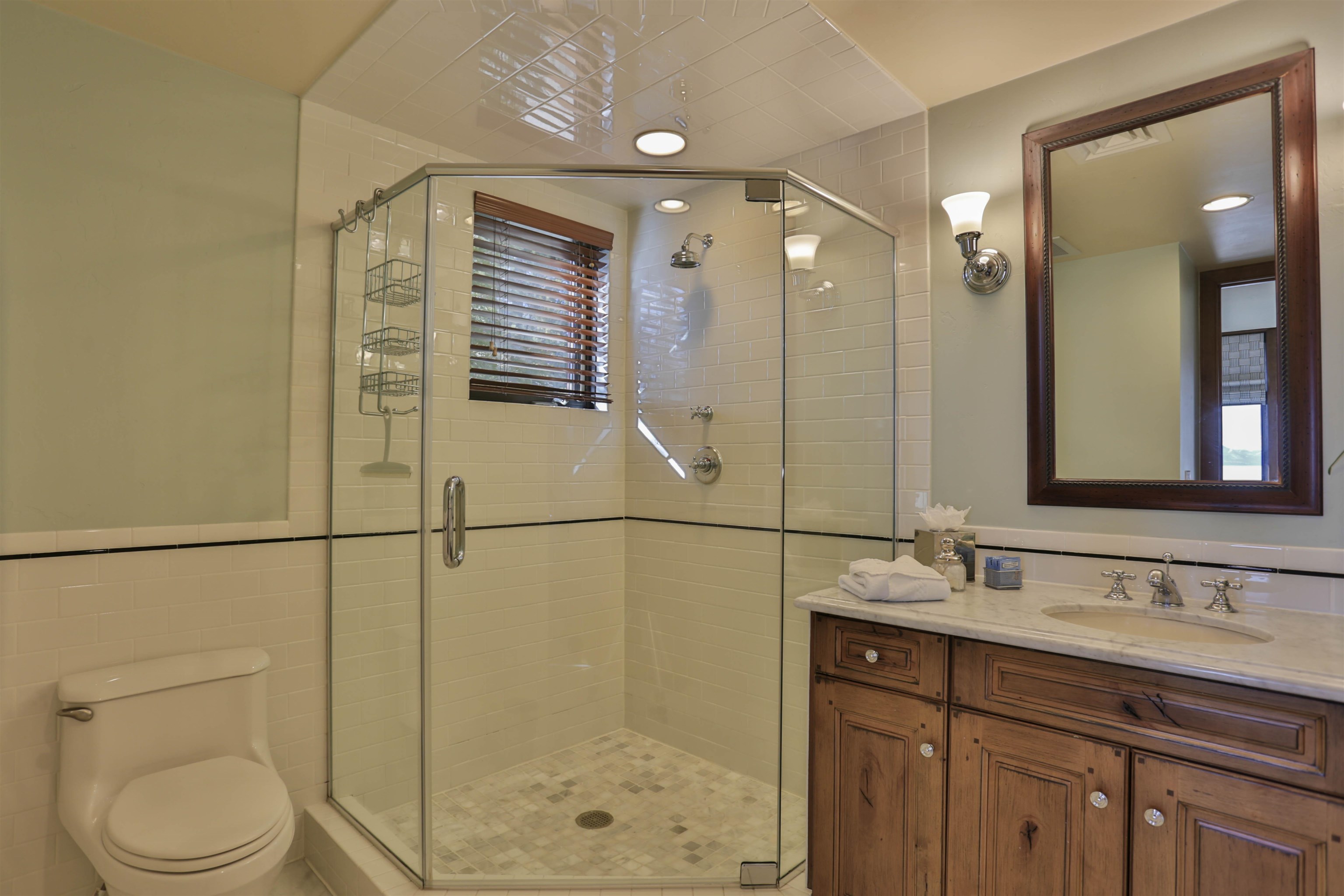 6750 North Lake Boulevard # 19F Unit: #19F