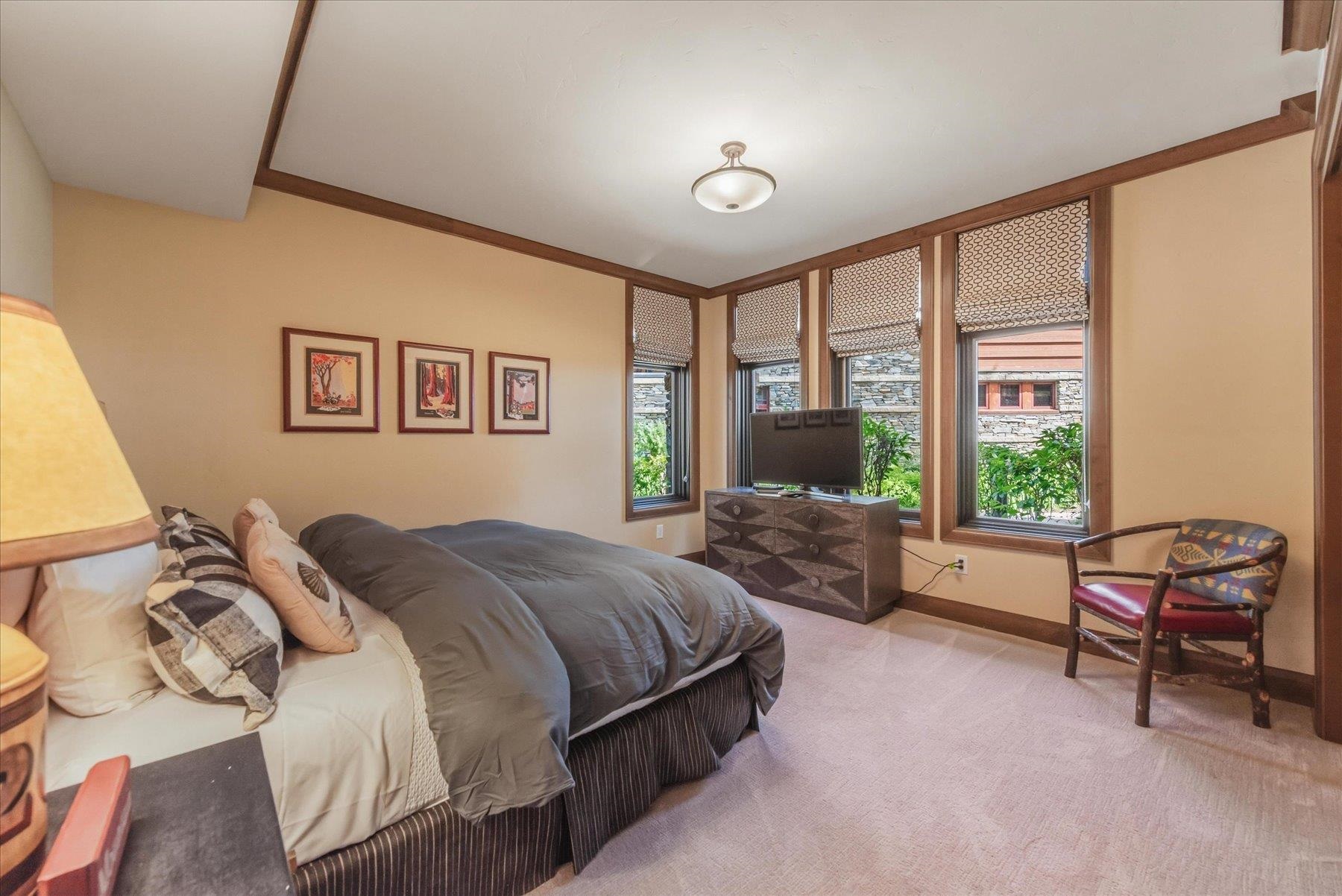 6750 North Lake Boulevard # 13G Unit: #13G